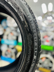 225/45/17 LAVIGATOR TYRE ( used ) 50% life 4.5mm tread