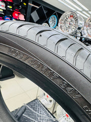 205/40/17 YOKOHAMA BLUEARTH TYRE ( used ) 84% life 6.8mm tread