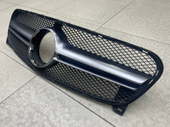 OEM MERCEDES GLA45 PREOWNED GRILL