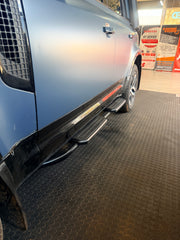 LANDROVER DEFENDER 110 SIDE STEPS - Autostyling Klerksdorp