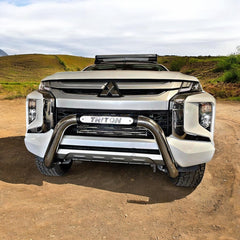 TRITON NEW NUDGE BAR CHROME