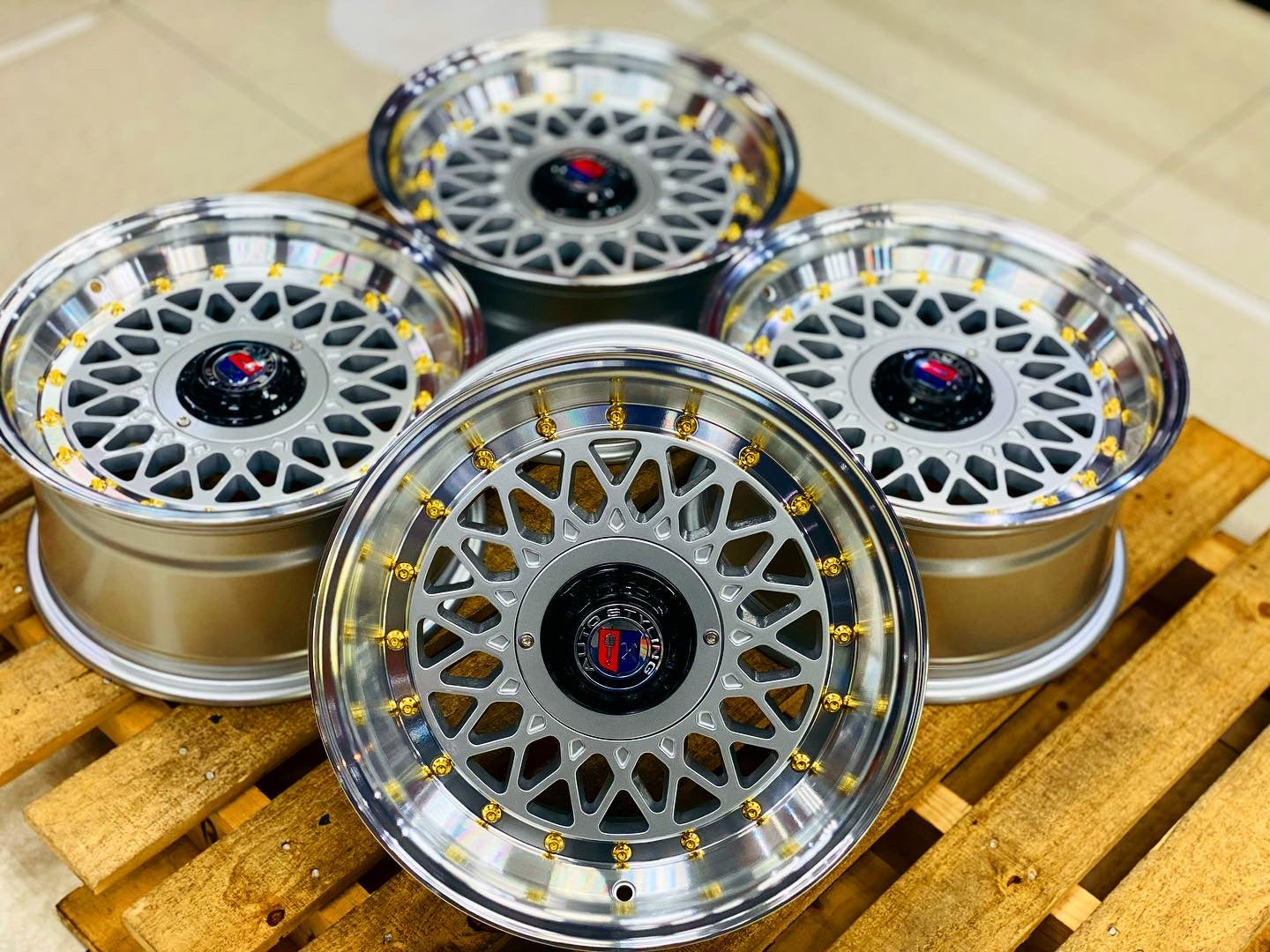 15” AS-P/MESH 4/100 4/108 SILVER - Autostyling Klerksdorp