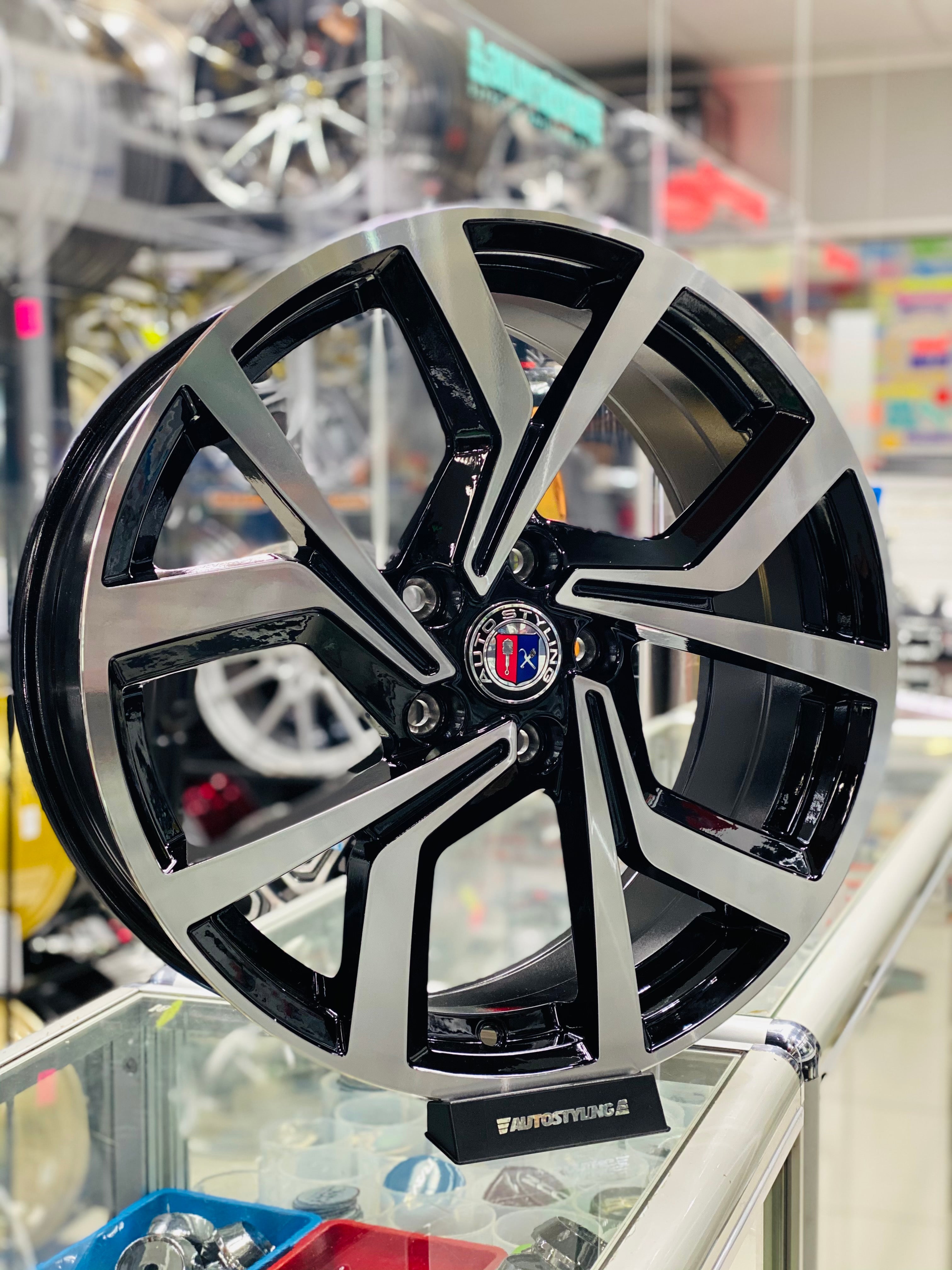 18” AS- CLUB 5/112 BLACK MACHINE FACE - Autostyling Klerksdorp