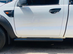 Universal side steps single cab black - Autostyling Klerksdorp