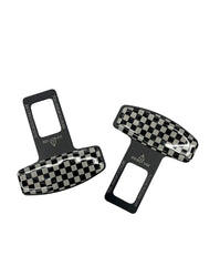 Seatbelt clip fooler