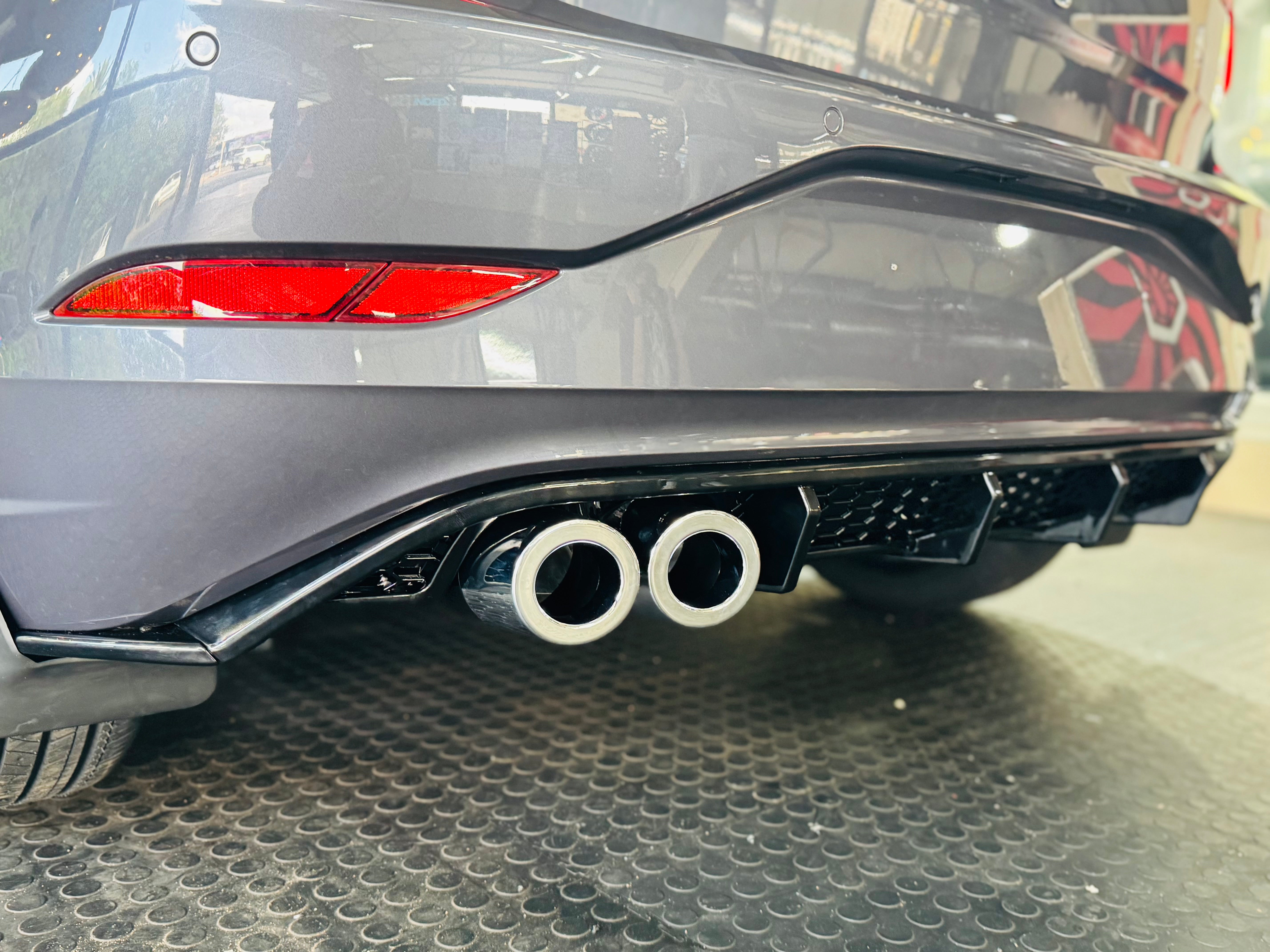 VW POLO 8 / AW TSI TO GTI STYLE AK REAR DIFFUSER GLOSS BLACK