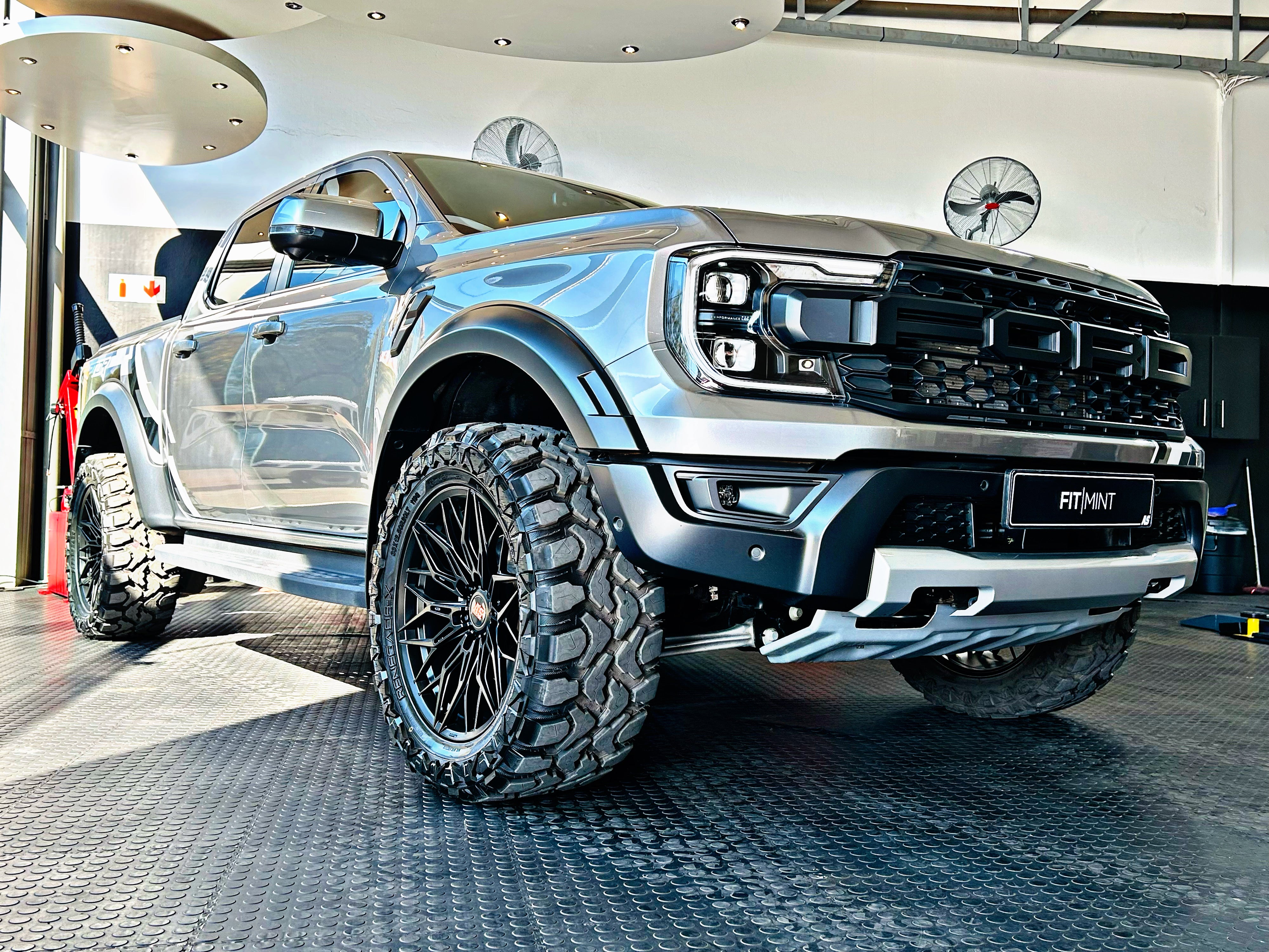 20” CALIFORNIA AS 340  BAKKIE RIMS 6/139 PCD