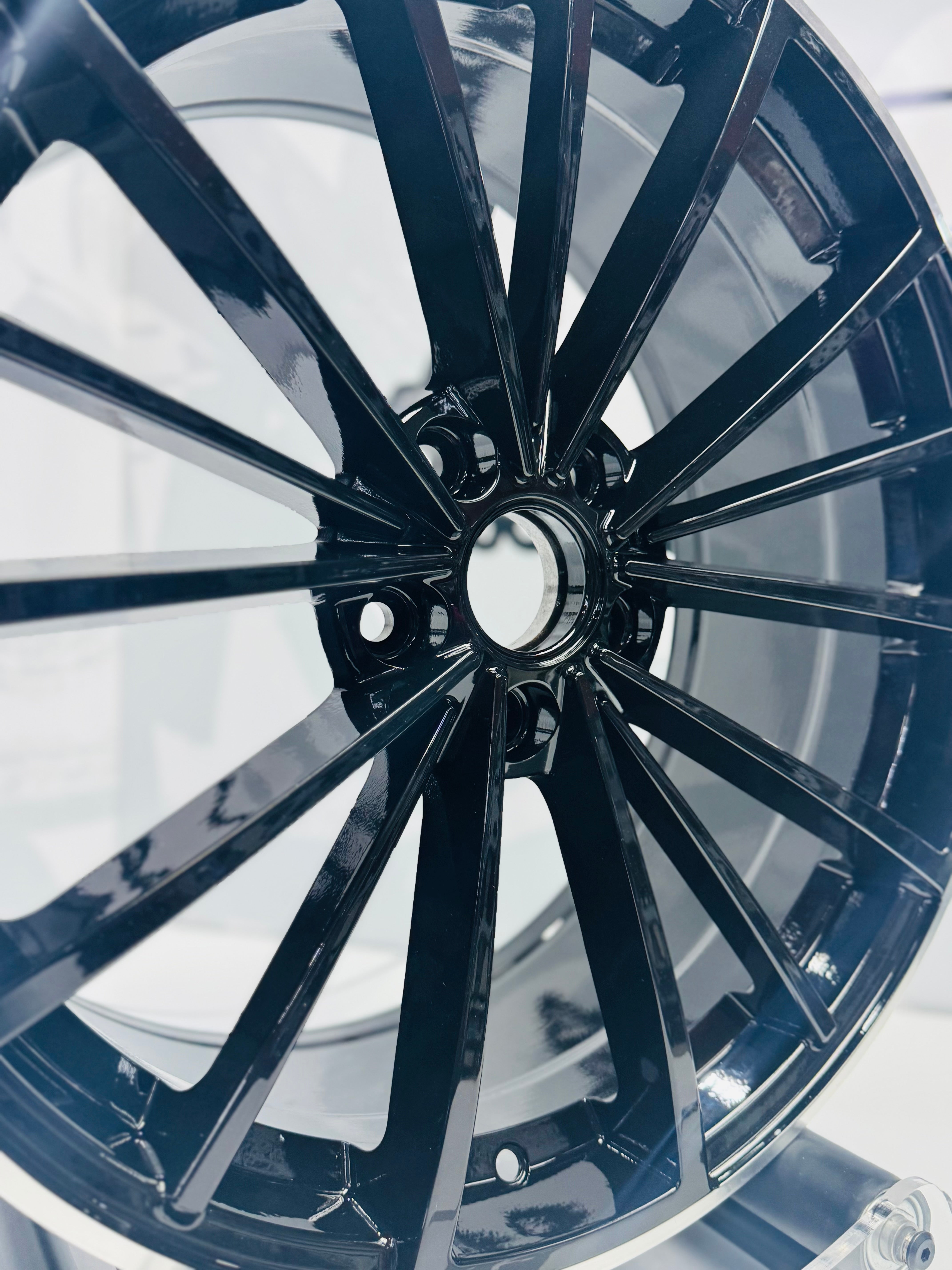 19" AS-CLUBSPORT 2 5/112 black silver lip wheels - Autostyling Klerksdorp