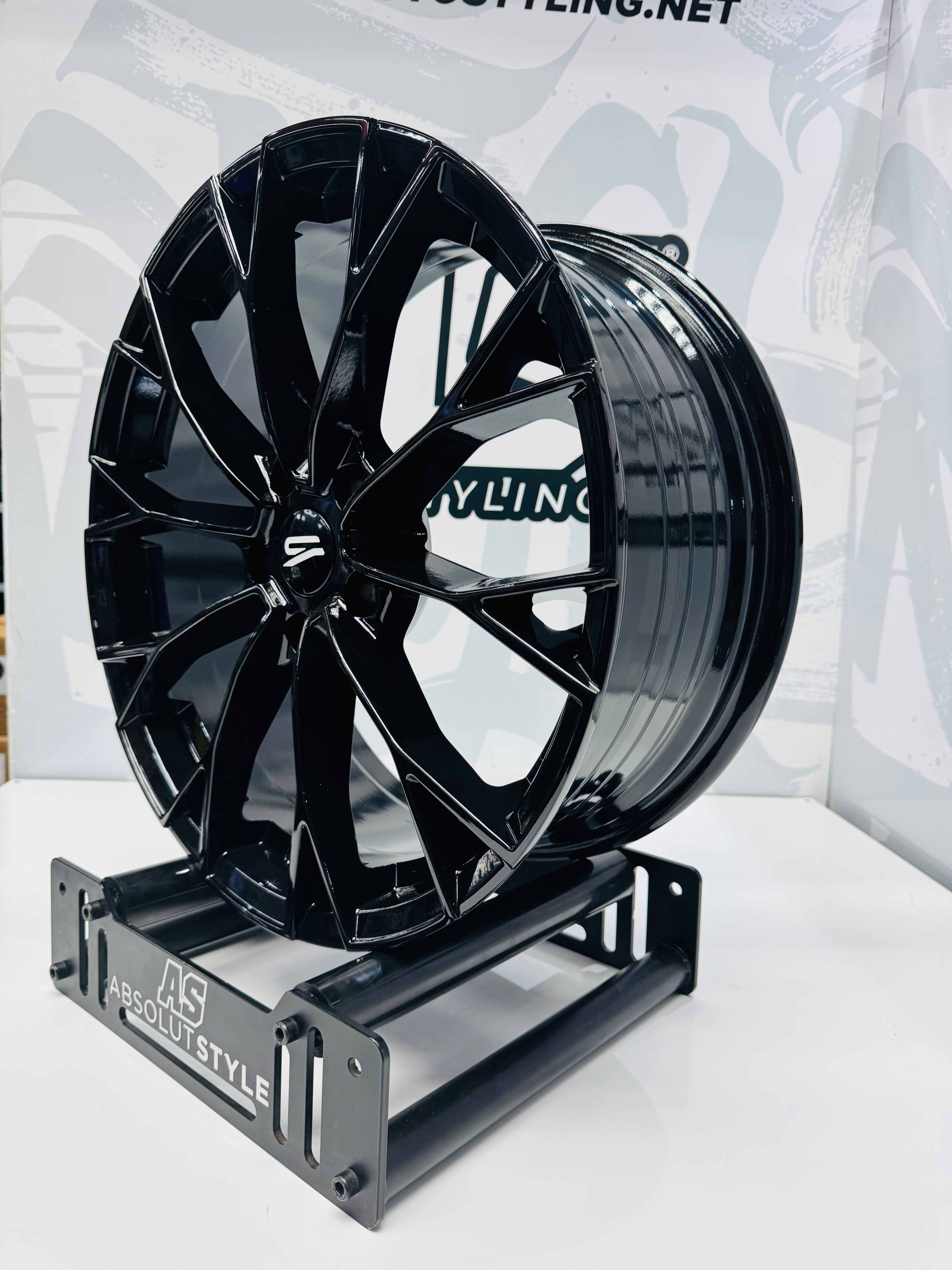 18” MK8.5GTI  5/112 GLOSS  BLACK