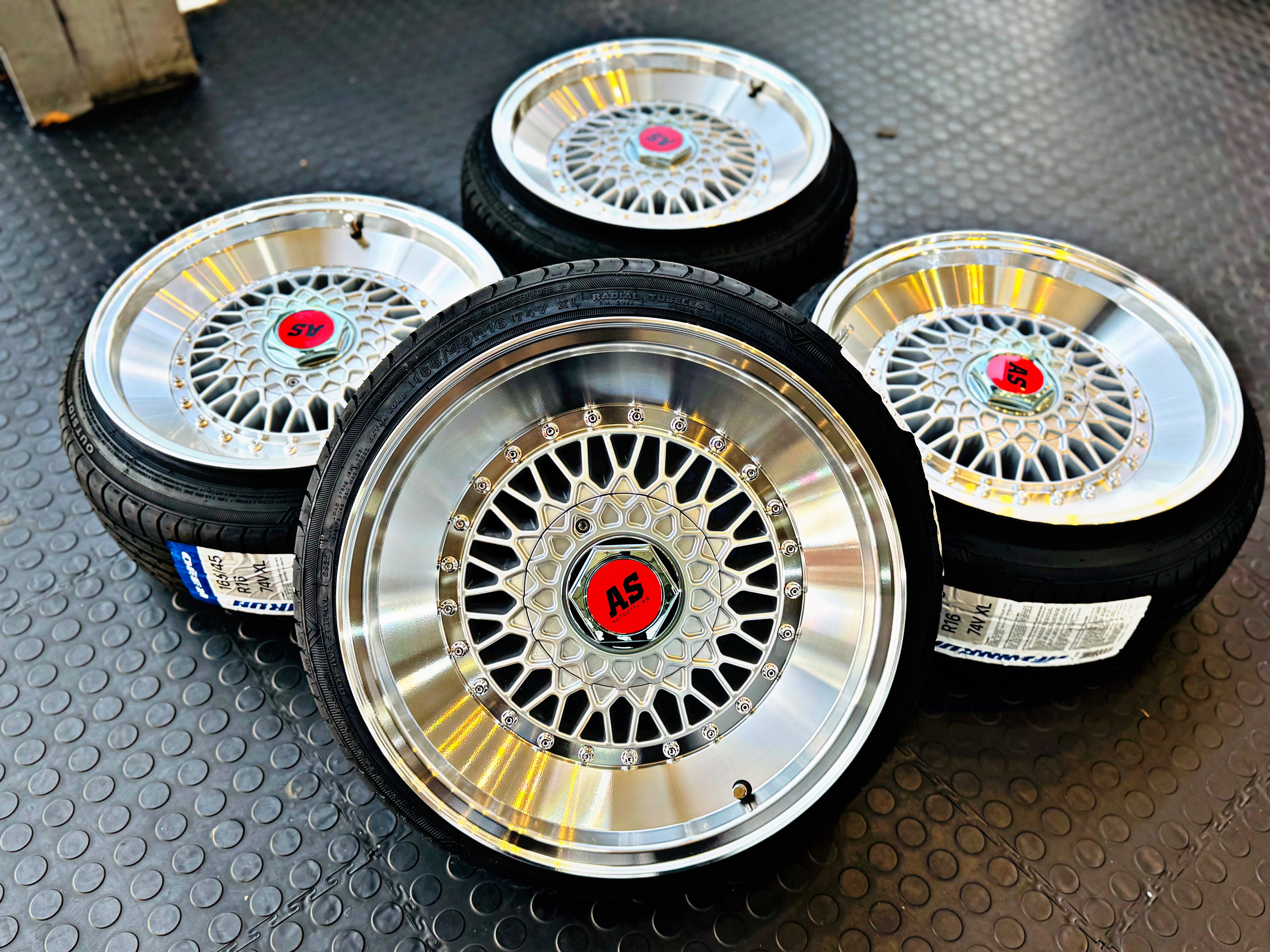 16” AS-MESH 45’ lips 4/100 & 4/114 multi hole  SILVER