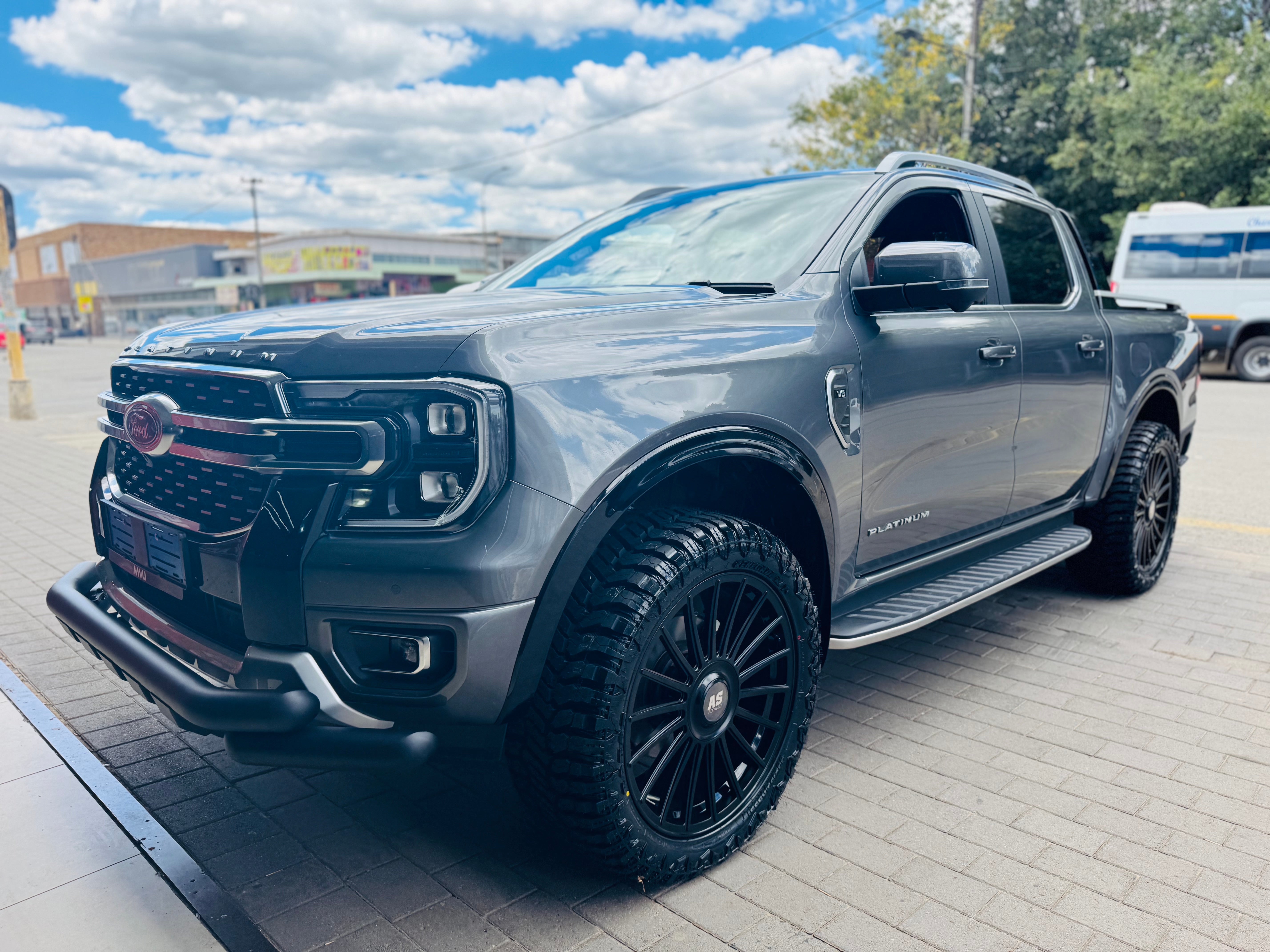 22 ” AS FULLY FORGED 022 RANGER & AMAROK FITMENT   RIMS 6/139 PCD FLOATING CAPS - Autostyling Klerksdorp