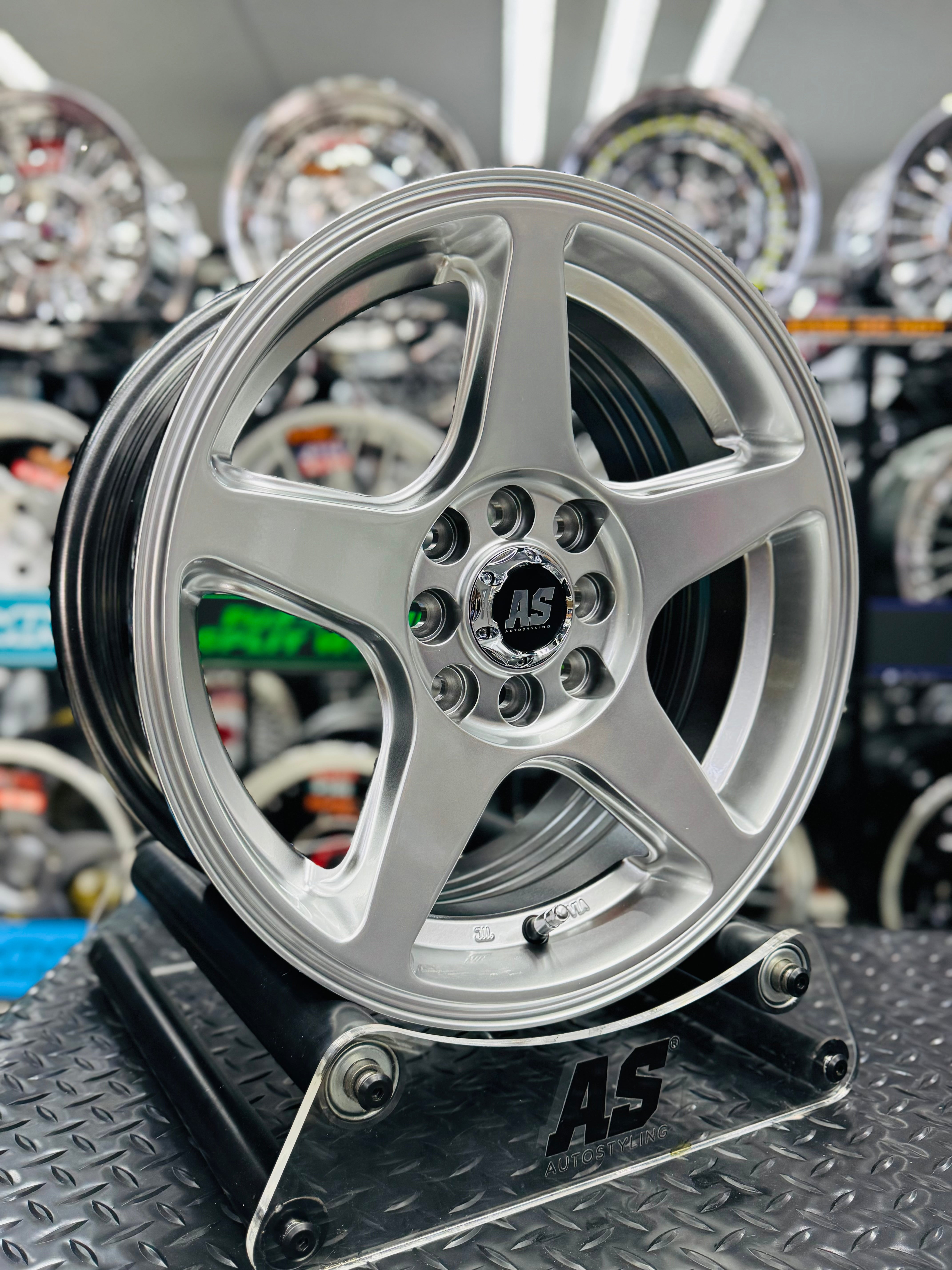 15” AS- 7558  4/100 & 4/114 SILVER