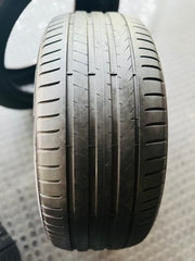 255/45/19 PIRELLI SCORPIO TYRE  ( used )
