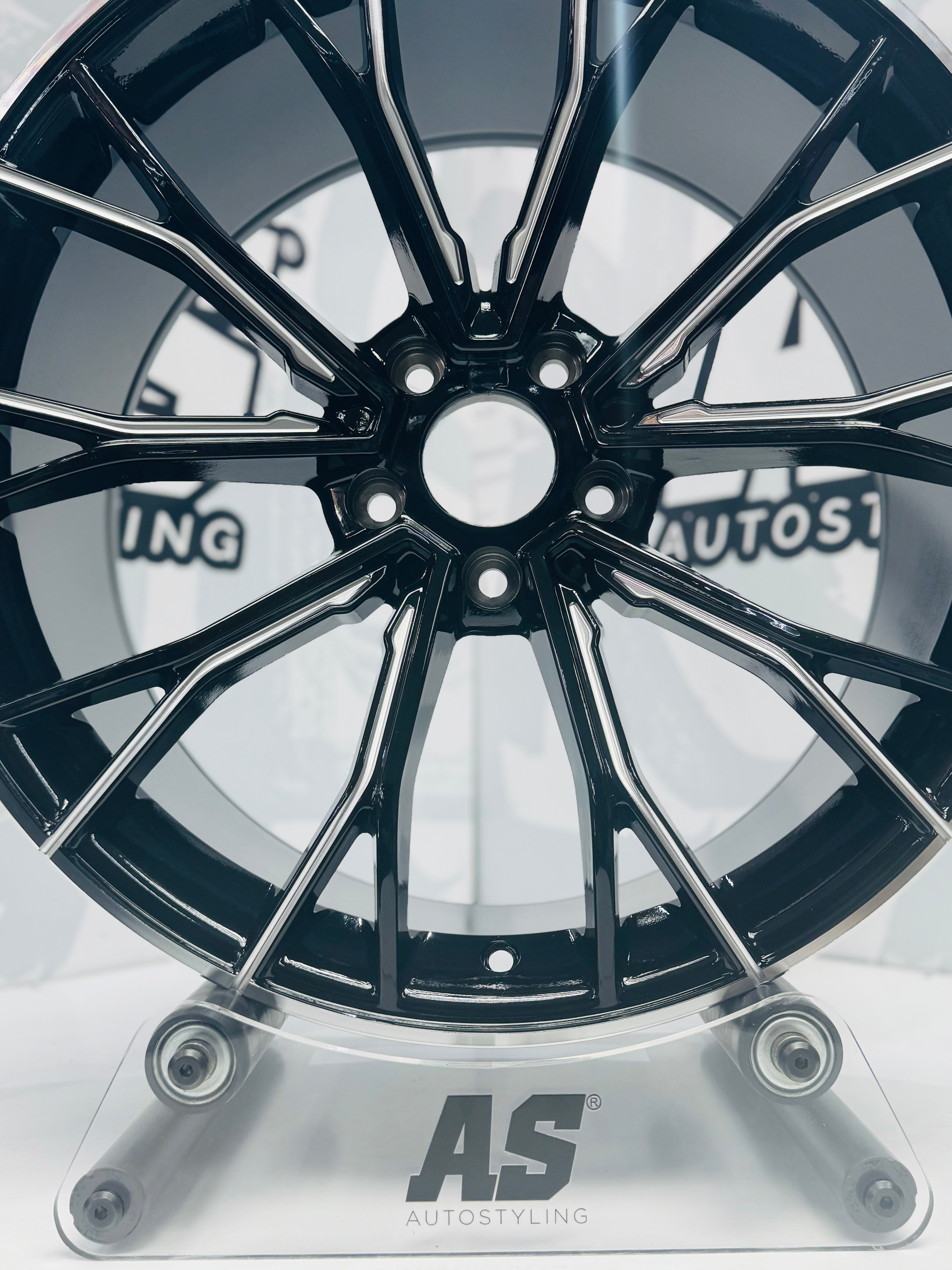 20 ” AS-F811231 M5