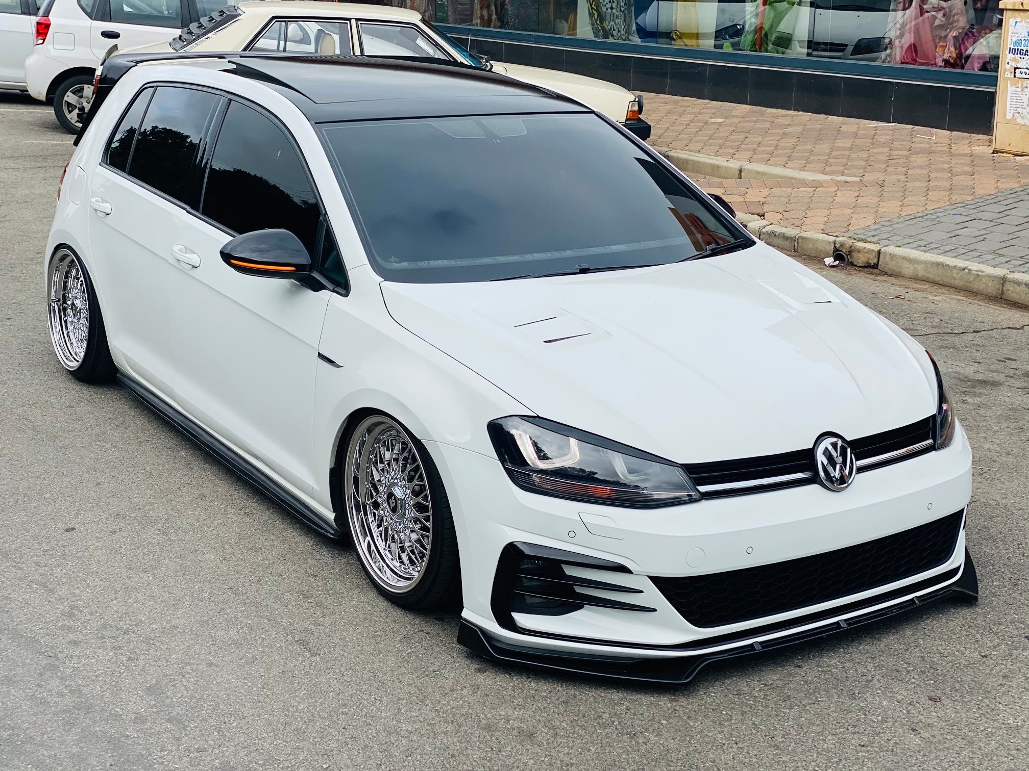 18” AS- MESH 5/112 5/114 SILVER CHROME available May 2025