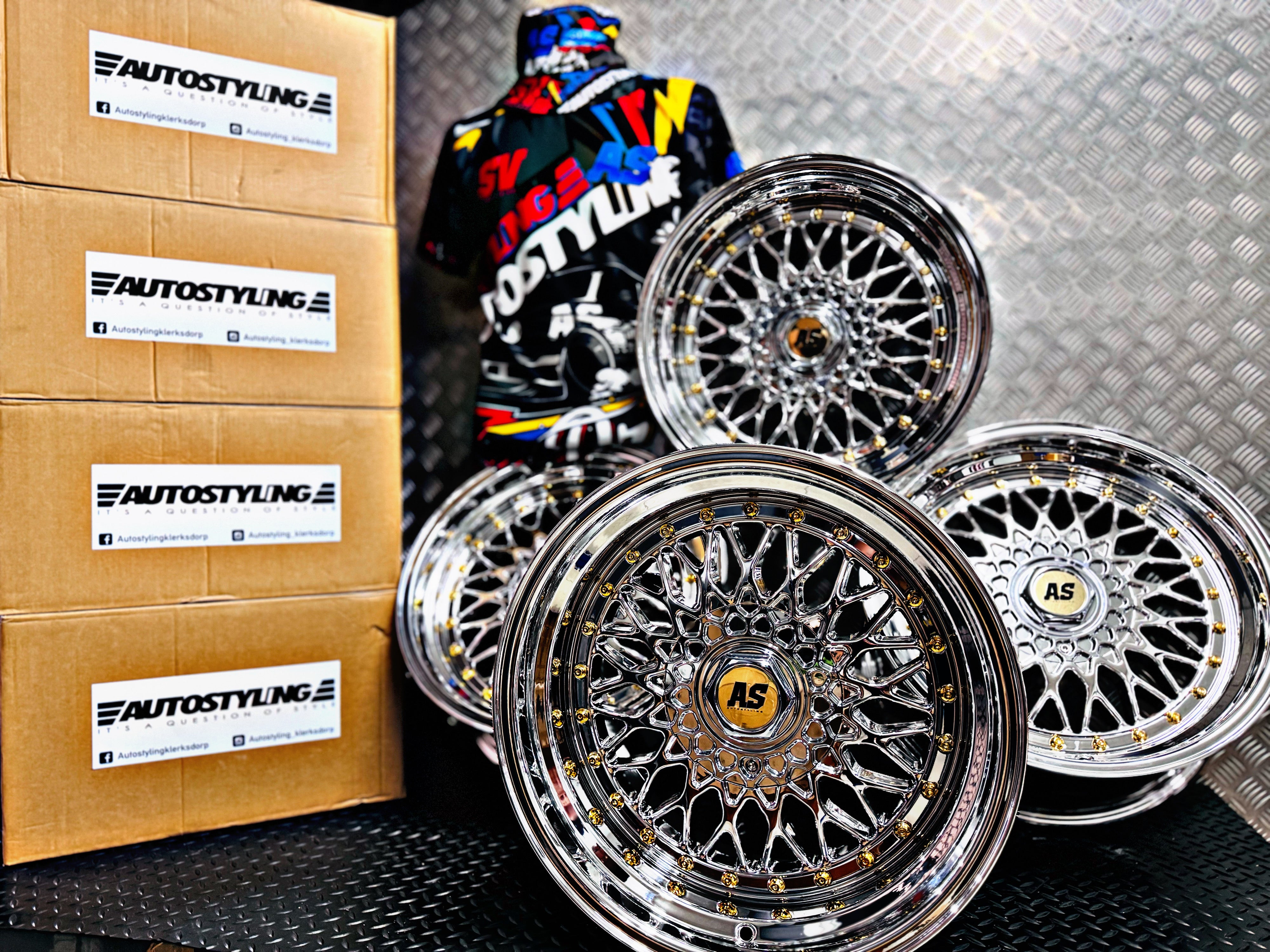 17” AS® Mesh chrome 4x100 & 5x100 10j rear GOLD STUDS