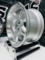 17” AS- GERMAN SPECS 8.5/10j 4/100  SILVER
