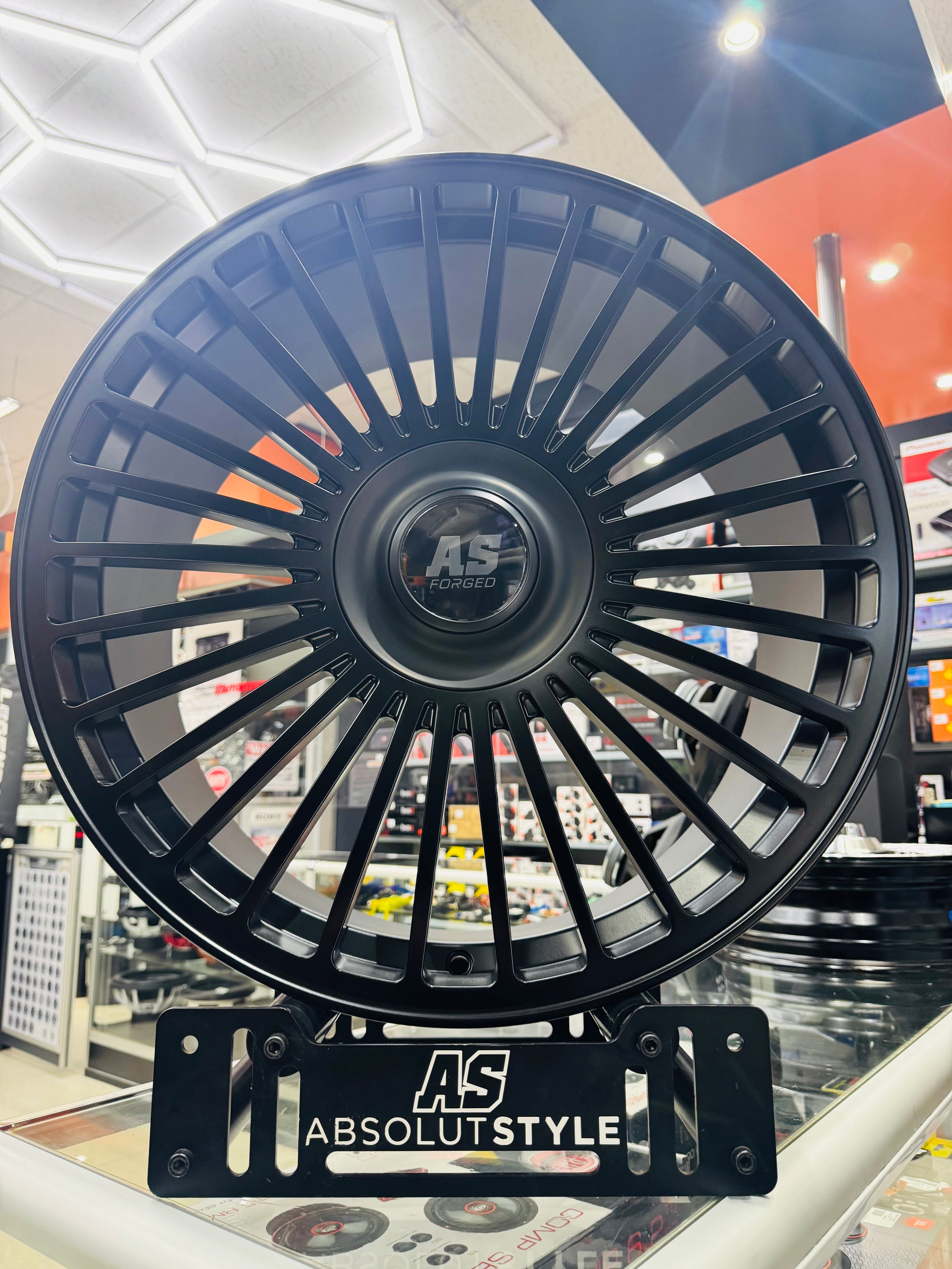 22 ” AS FULLY FORGED 018 RANGER & AMAROK FITMENT   FLOATING CAPS RIMS 6/139 PCD