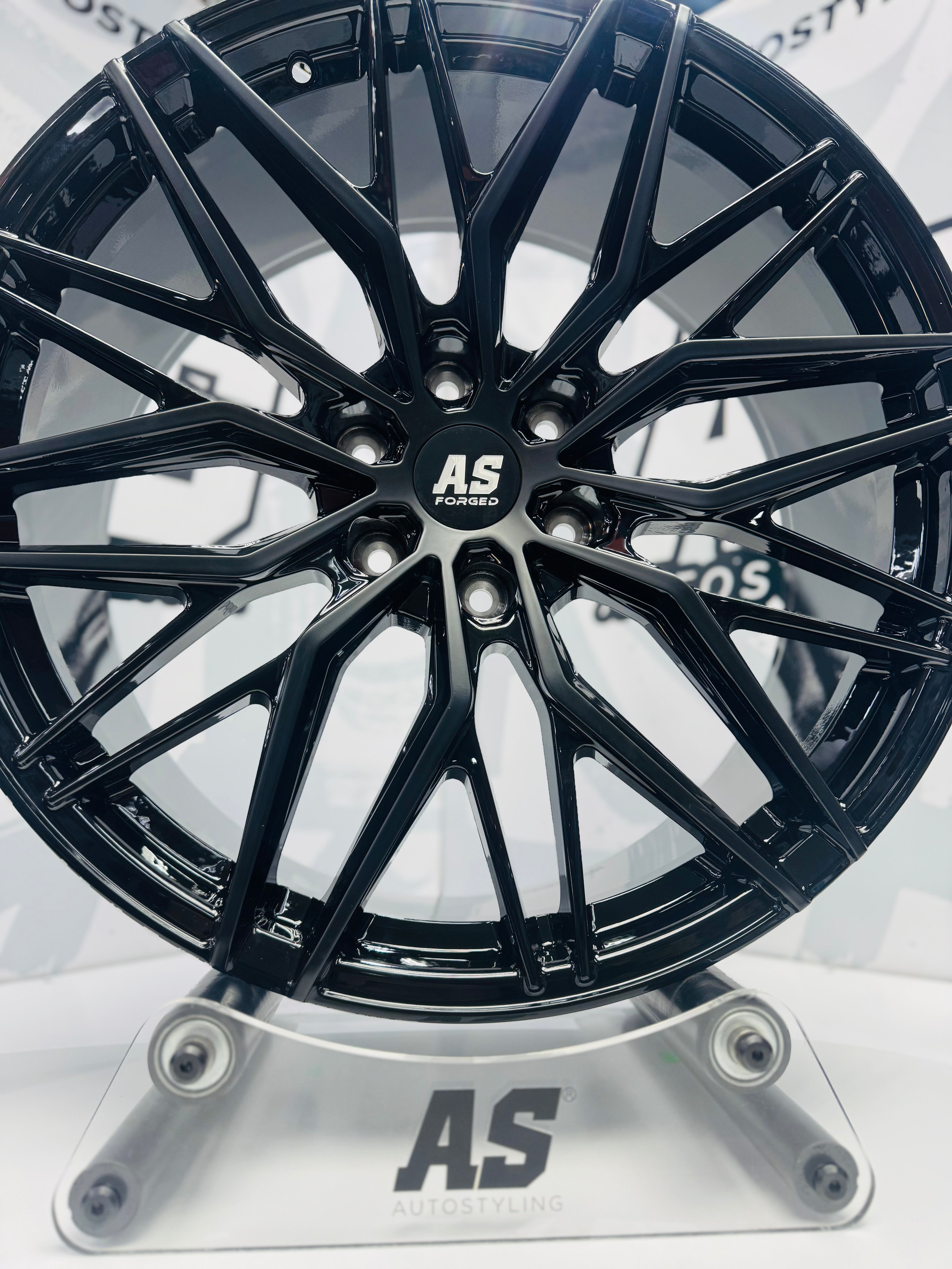 22 ” AS FULLY FORGED 011 RAPTOR RANGER/ Amarok  RIMS 6/139 PCD