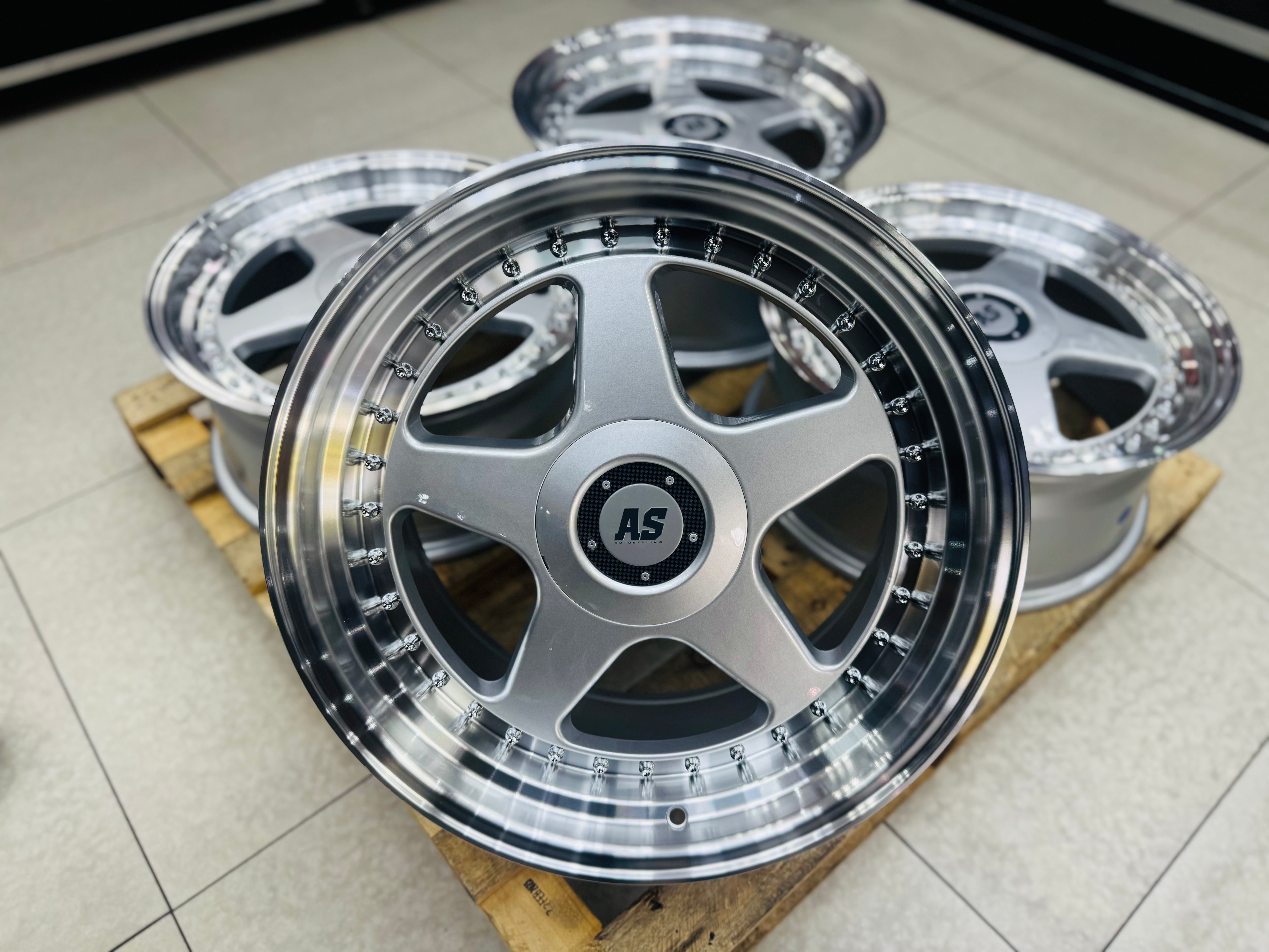 18” AS-FUTURA  5/112  & 5/120