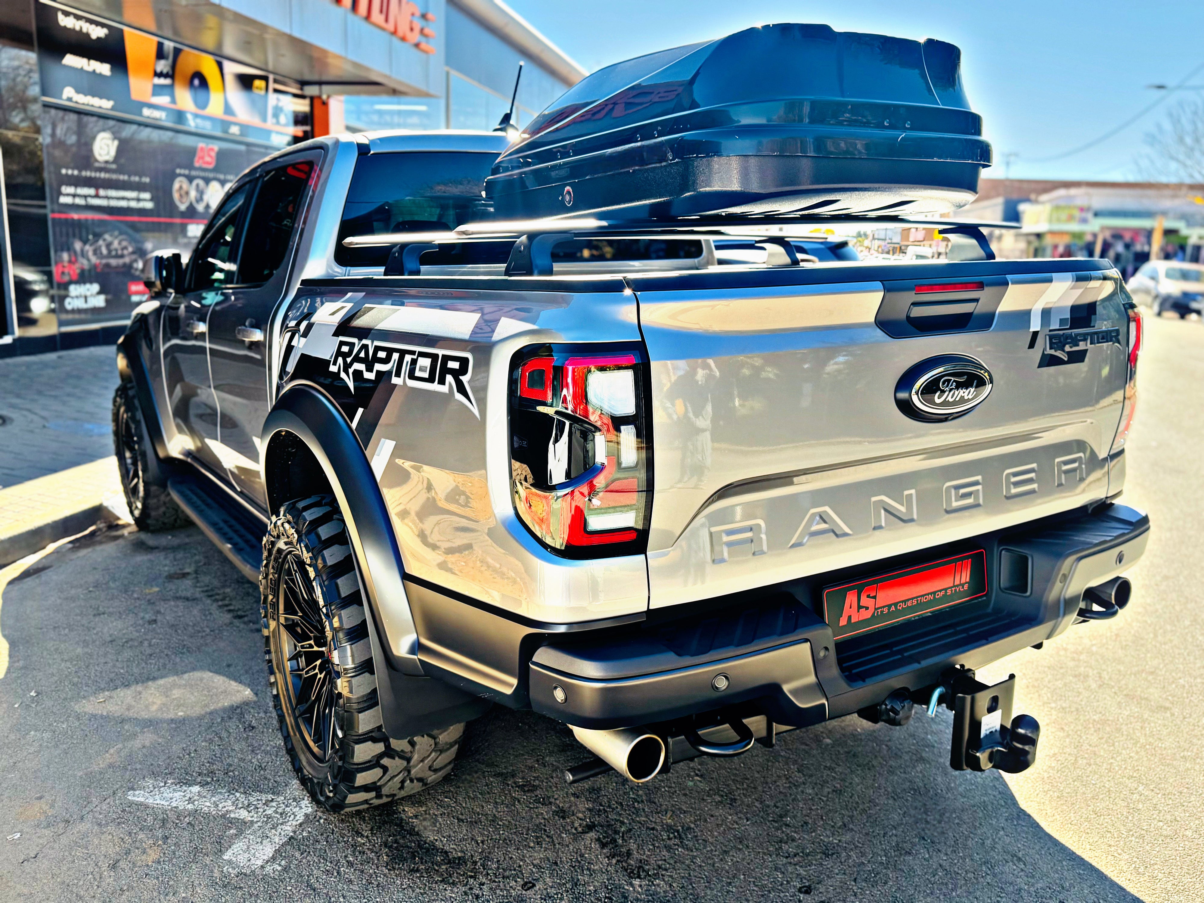 AR-Line cross  BAR FOR MOST BAKKIES