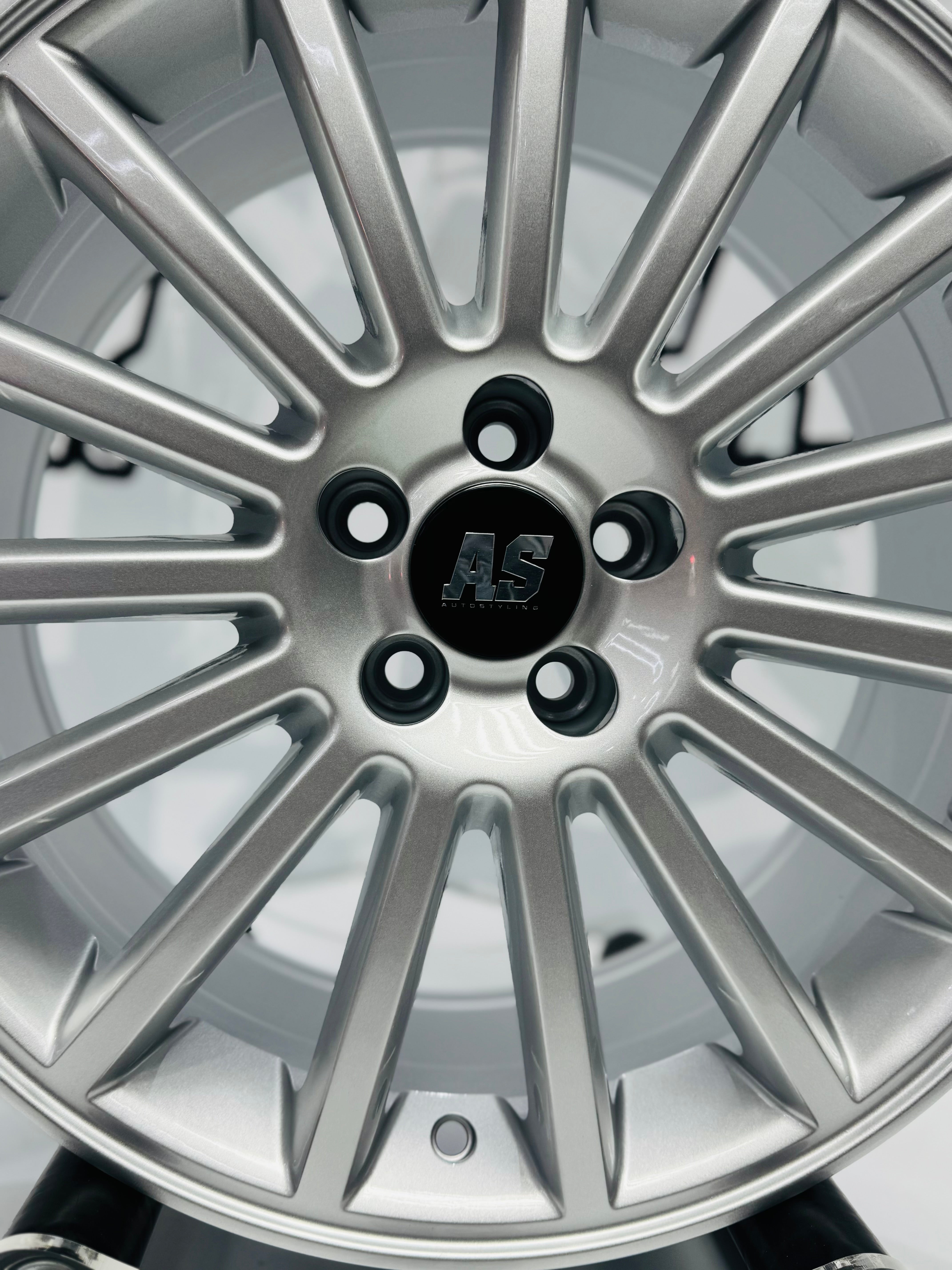 17” AS- R32 5/100 SILVER