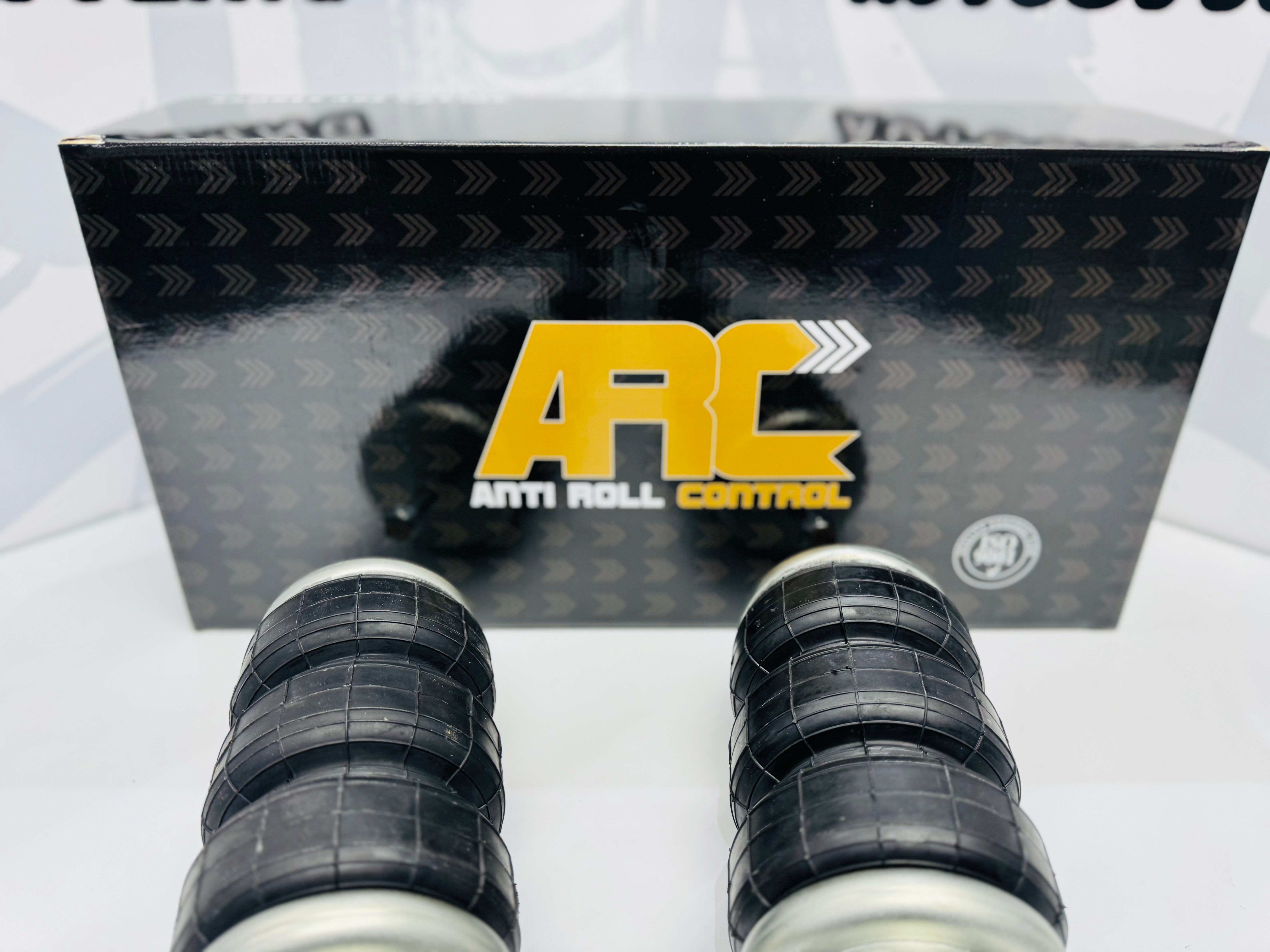 TOYOTA E9/10 ARC  AIR SUSPENSION STRUTS REAR  FIXED HEIGHT
