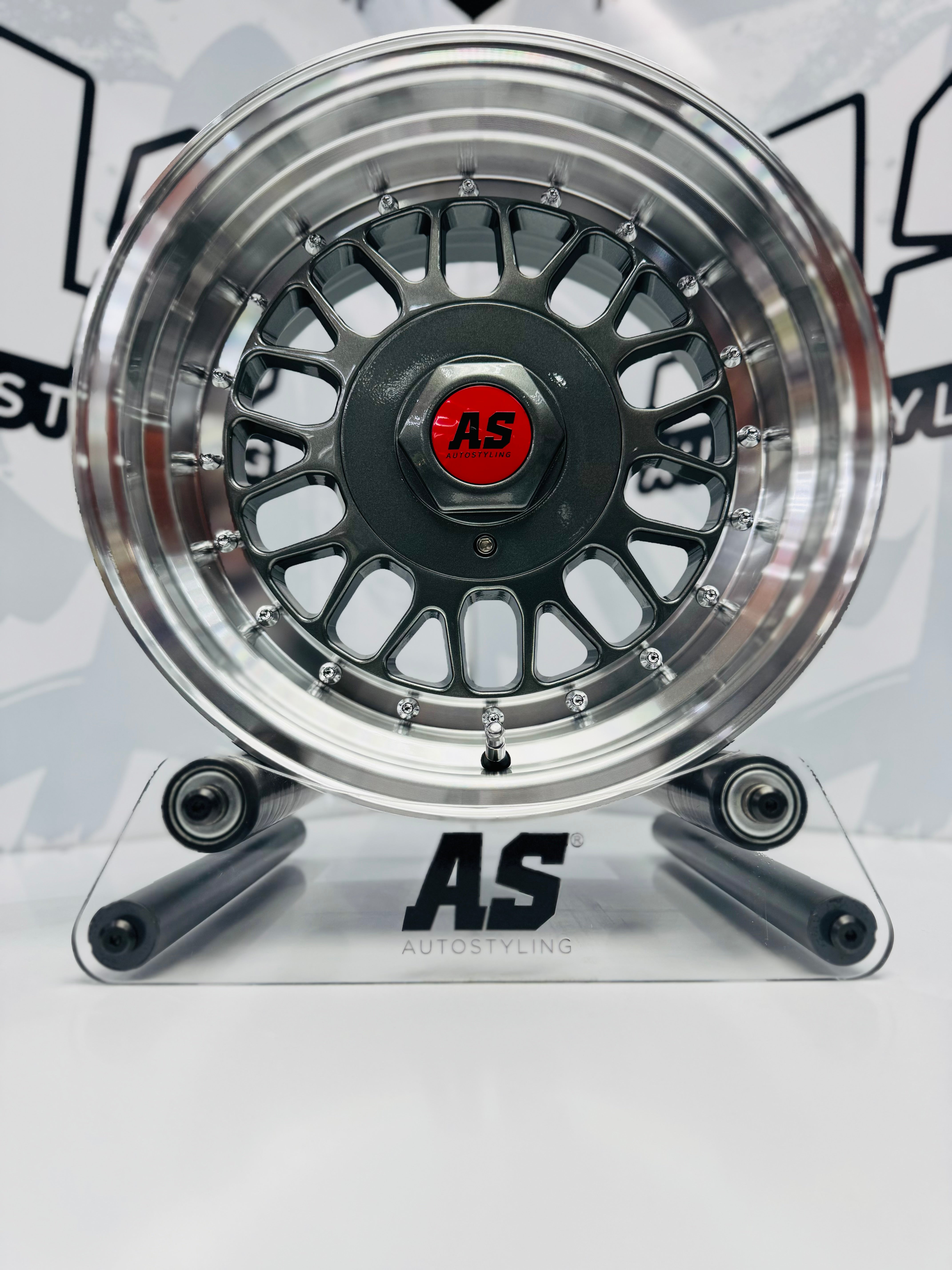 15” M7440  4/100 4/114 GM