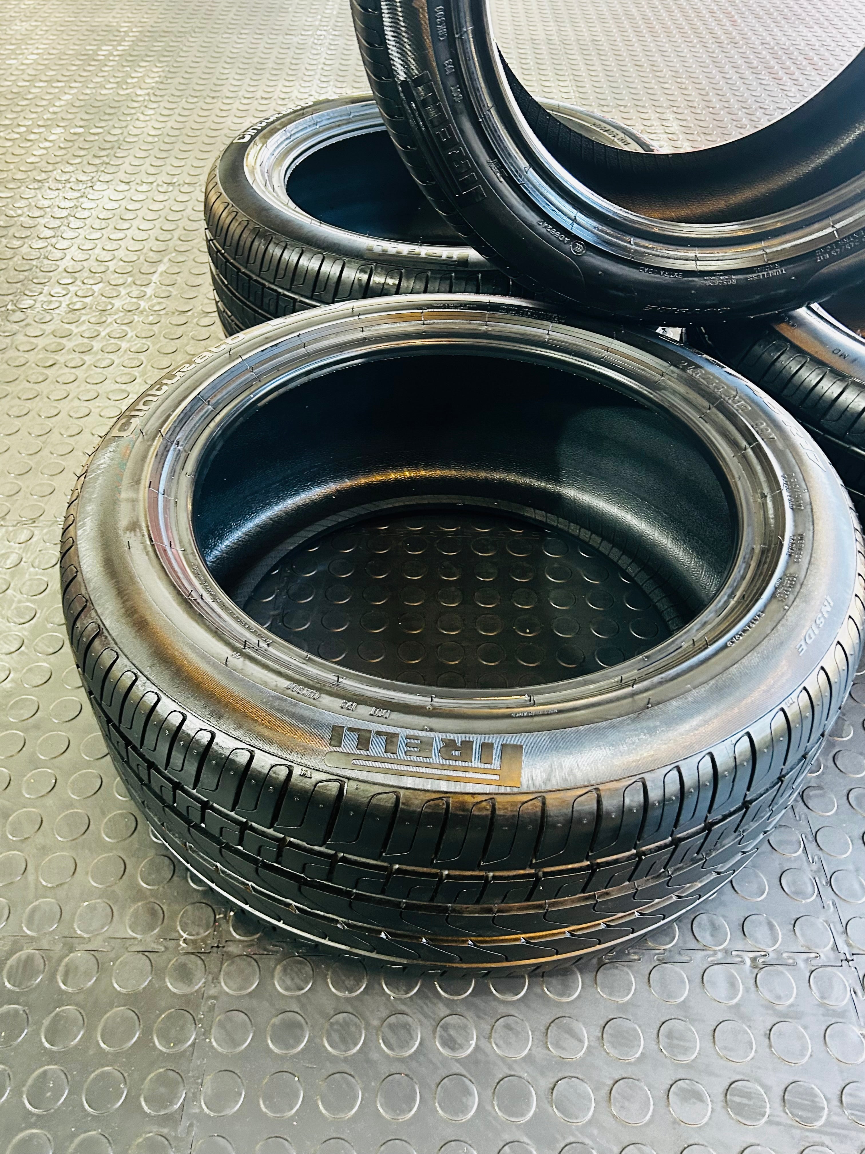 245/45/17 PIRELLI CINTURATO P7 SOLD IN A SET OF 4 DEMO SET ( FITTED TO DISPLAY CAR IN SHOWROOM )