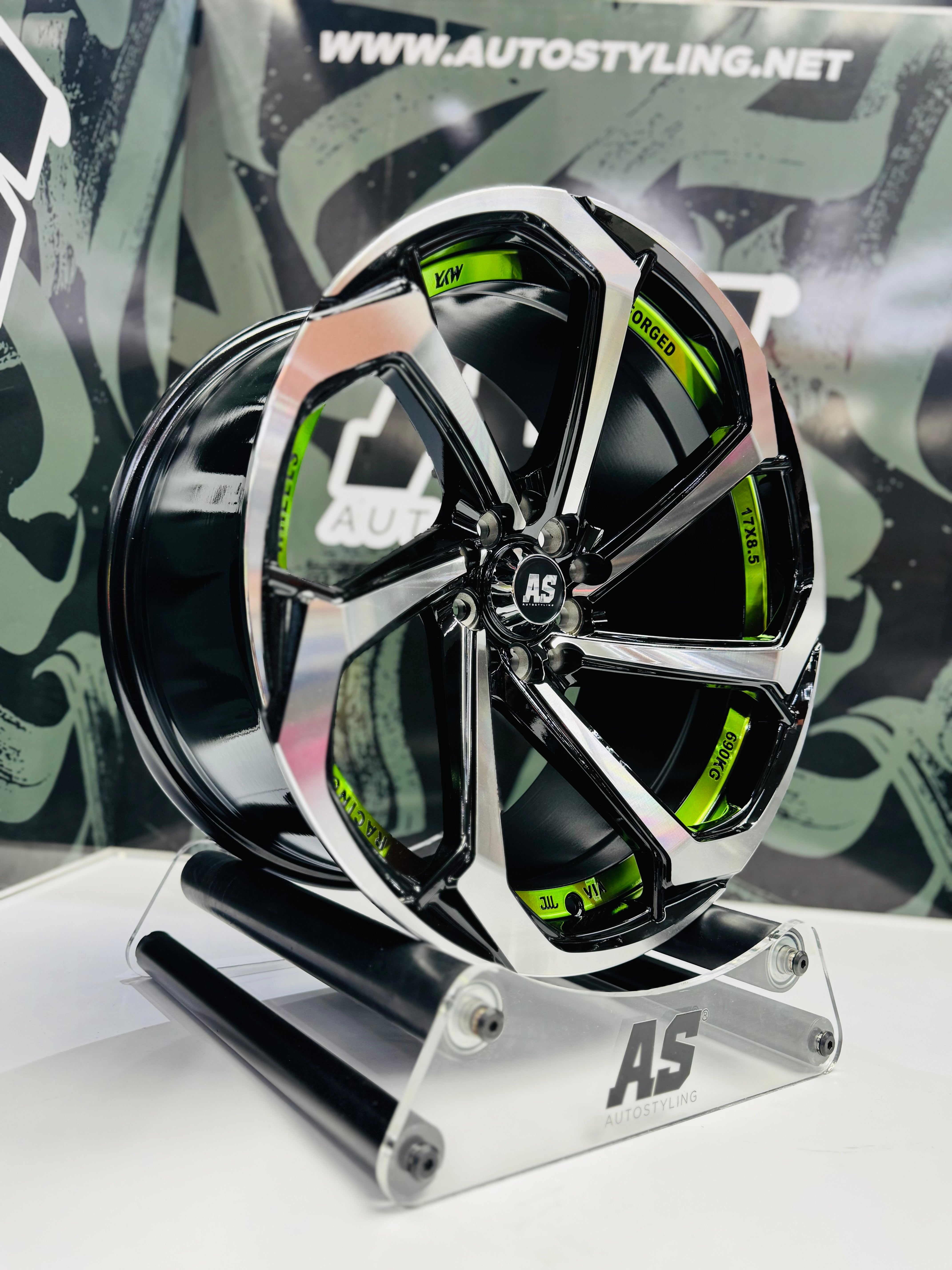 17” YKW 7038 4x100 or 4x114 & 5x100 or 5x114 rims - Autostyling Klerksdorp