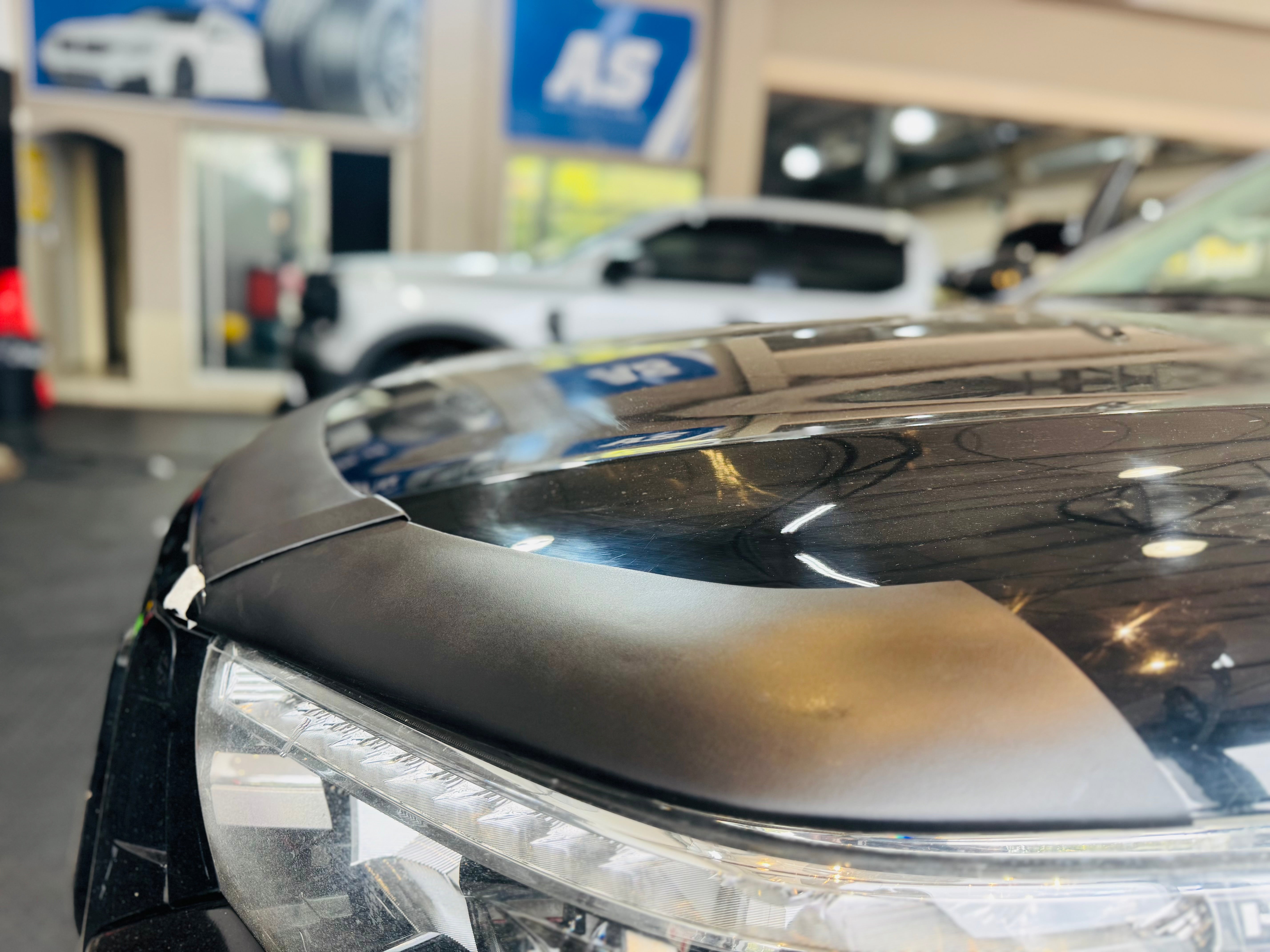 Bonnet guard HILUX 2016+  stick on Matt black