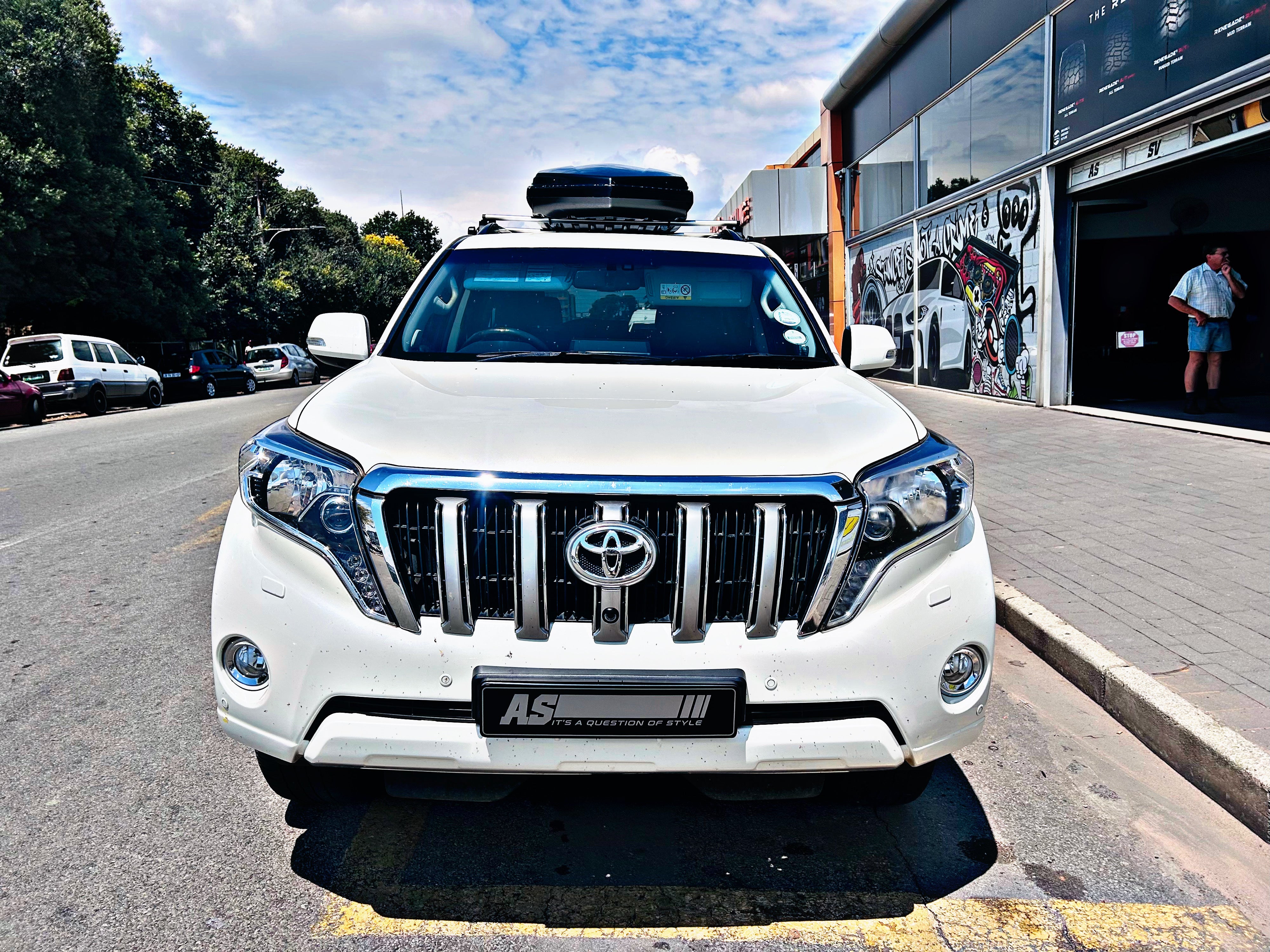 ROOF BOX SLIM LINE  580L ABS PLASTIC