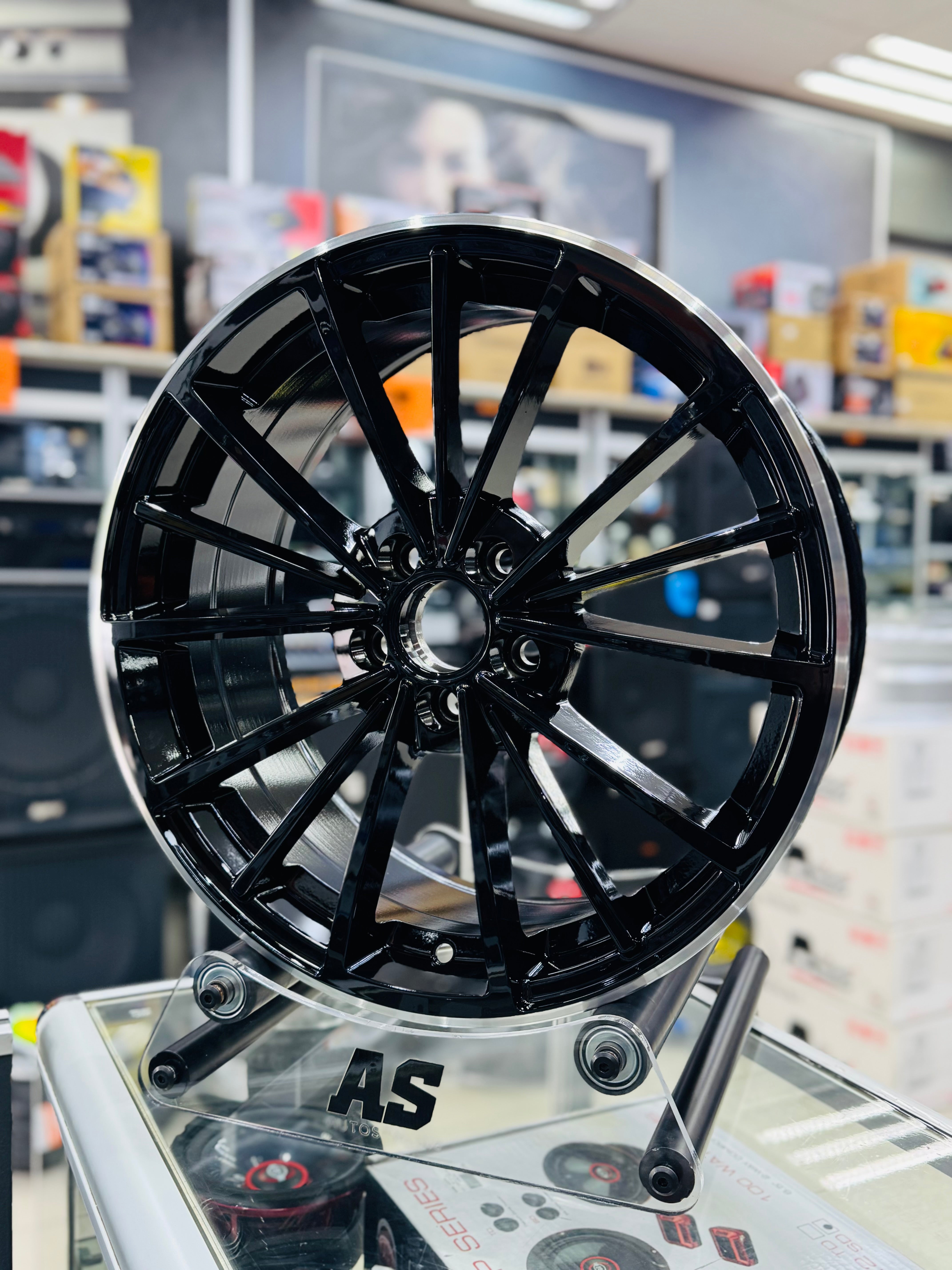 17” V-DUB  CLUBSPORT 2 GB SILVER LIP - Autostyling Klerksdorp