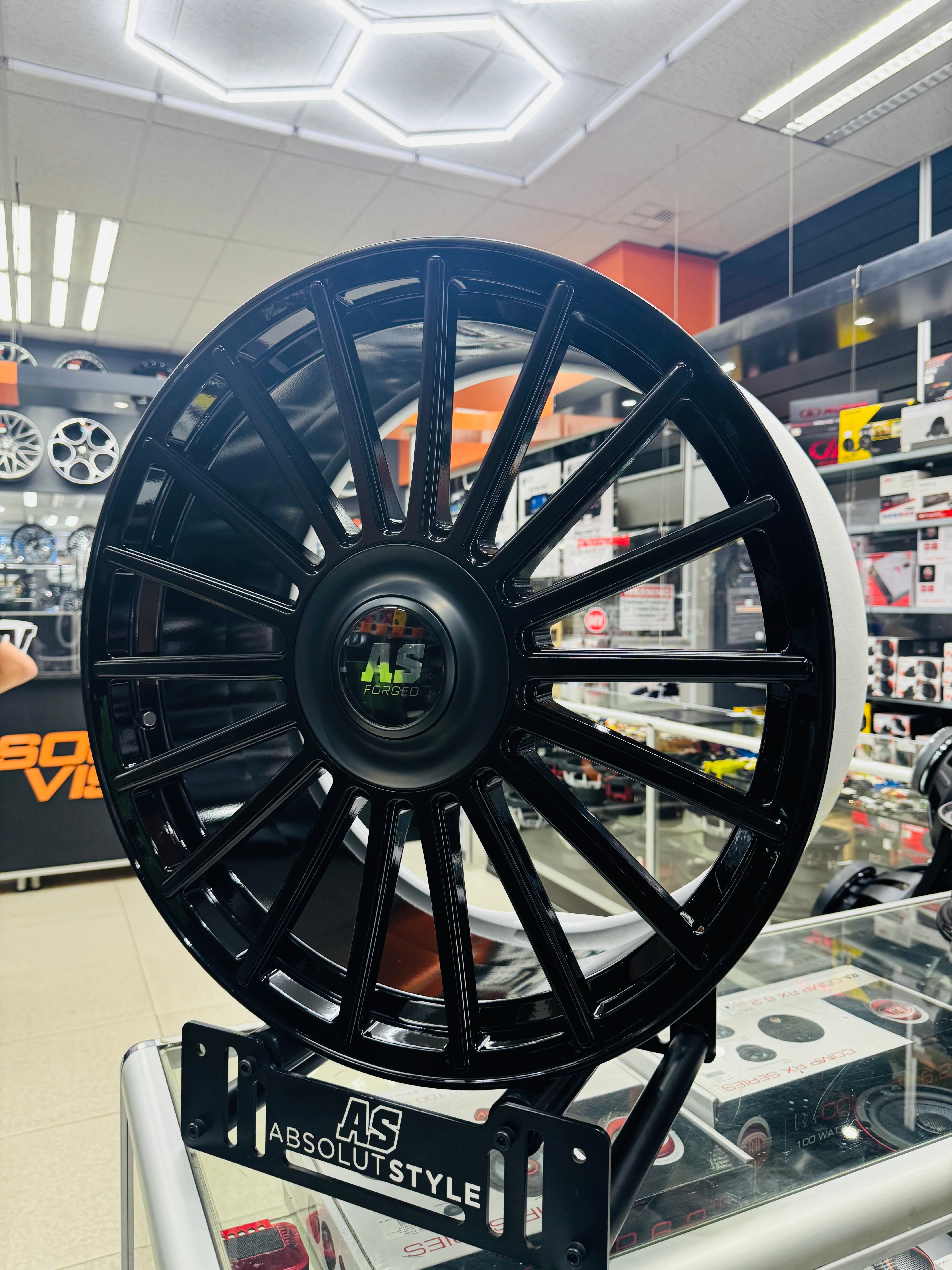 22 ” AS FULLY FORGED 022 RANGER & AMAROK FITMENT   RIMS 6/139 PCD FLOATING CAPS