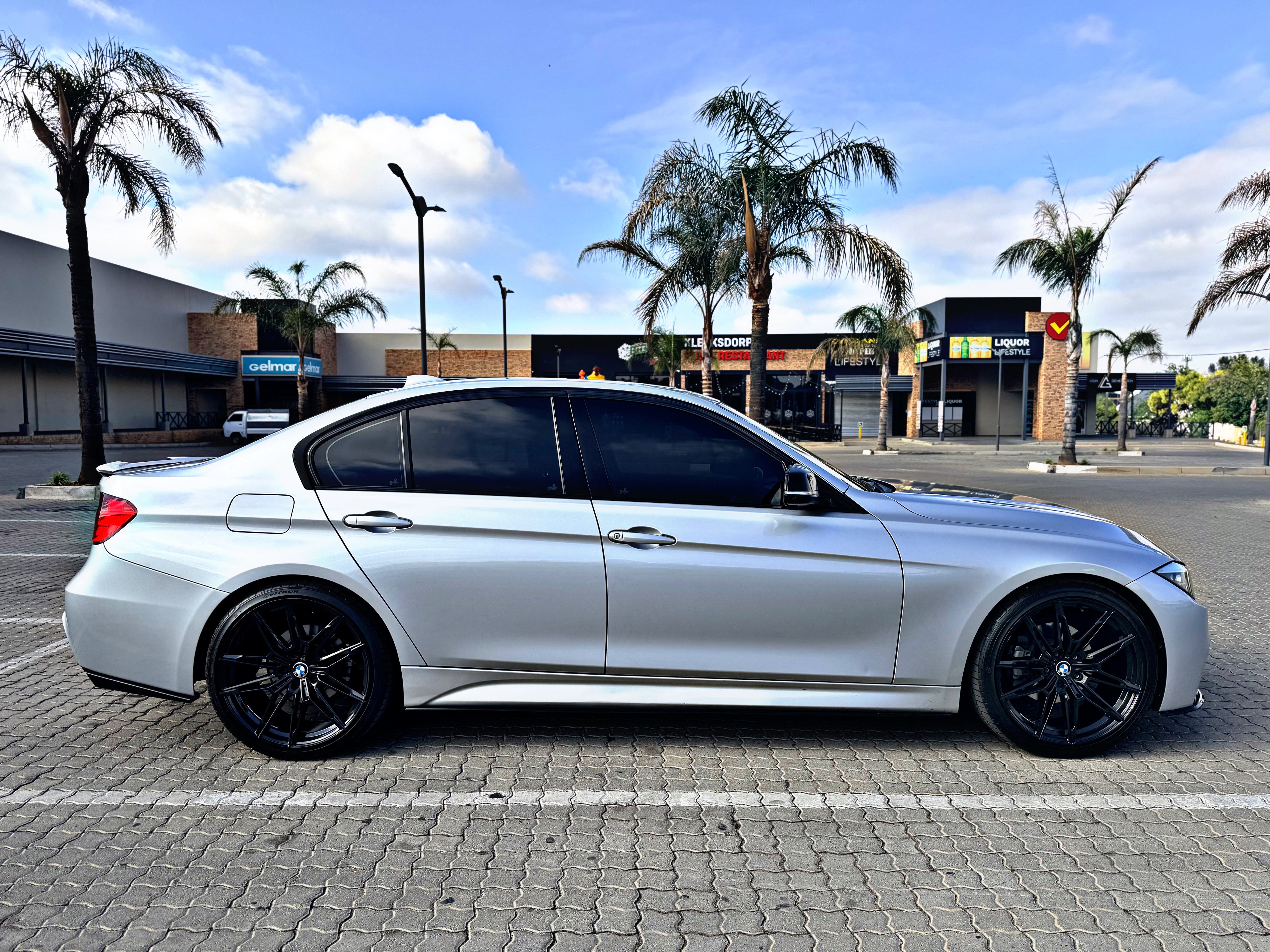 20” BM G80 COMP GLOSS BLACK RIMS