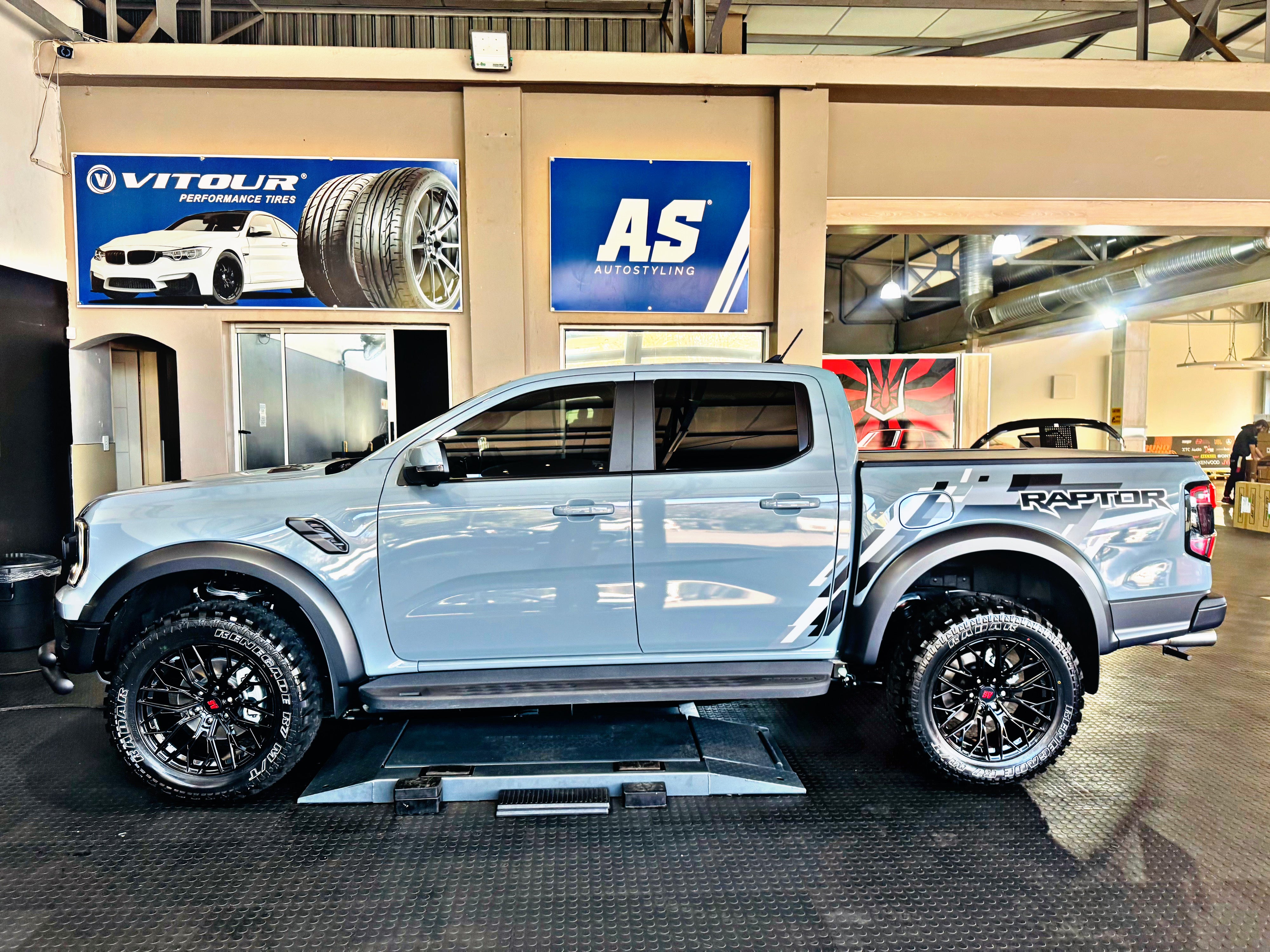 20” AS LOS ANGELES  BAKKIE RIMS 6/139 PCD