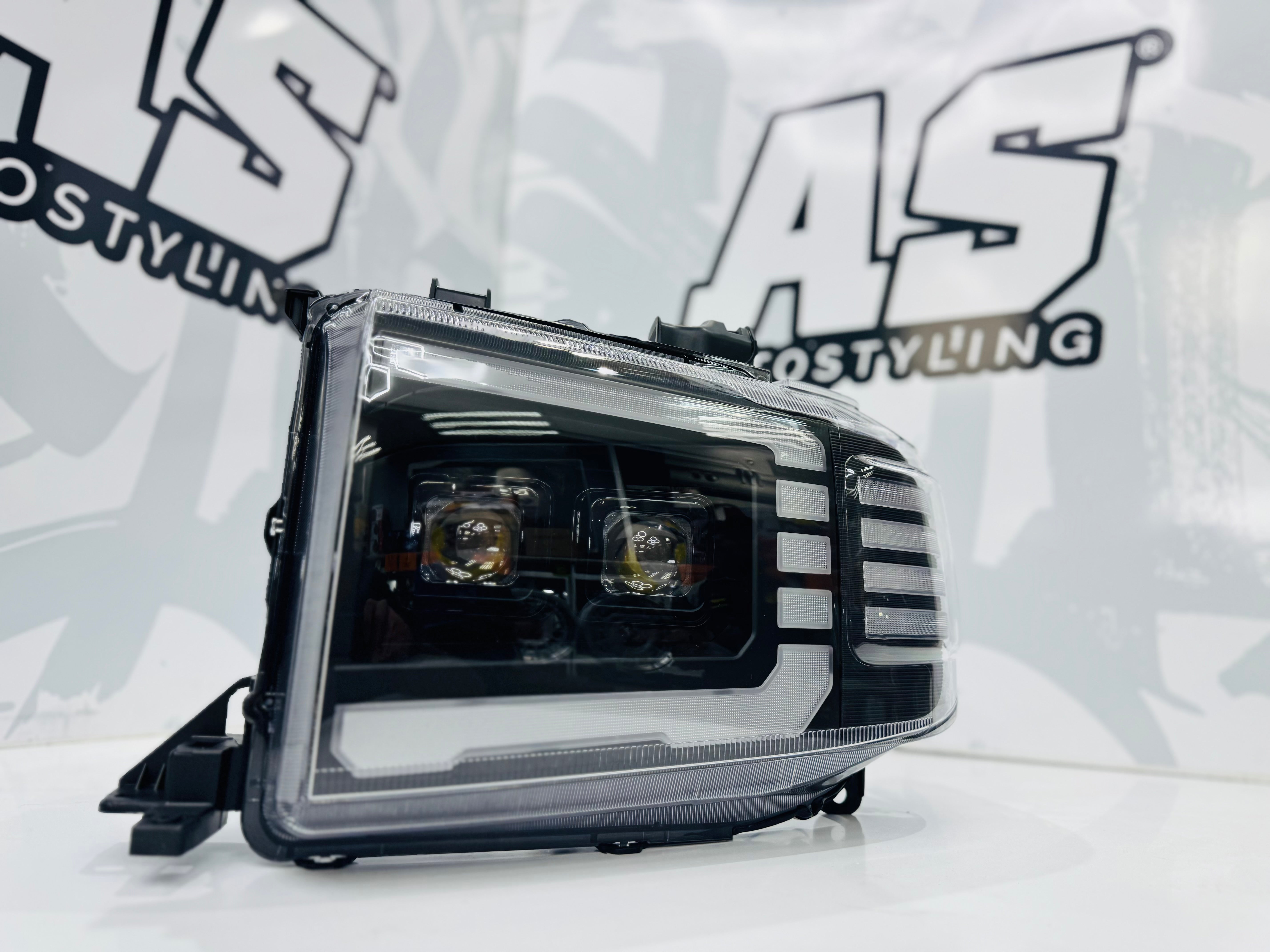 TOYOTA LANDCRUISER 79 2008-2023 FJ  STYLE DYNAMIC LED HEADLIGHTS
