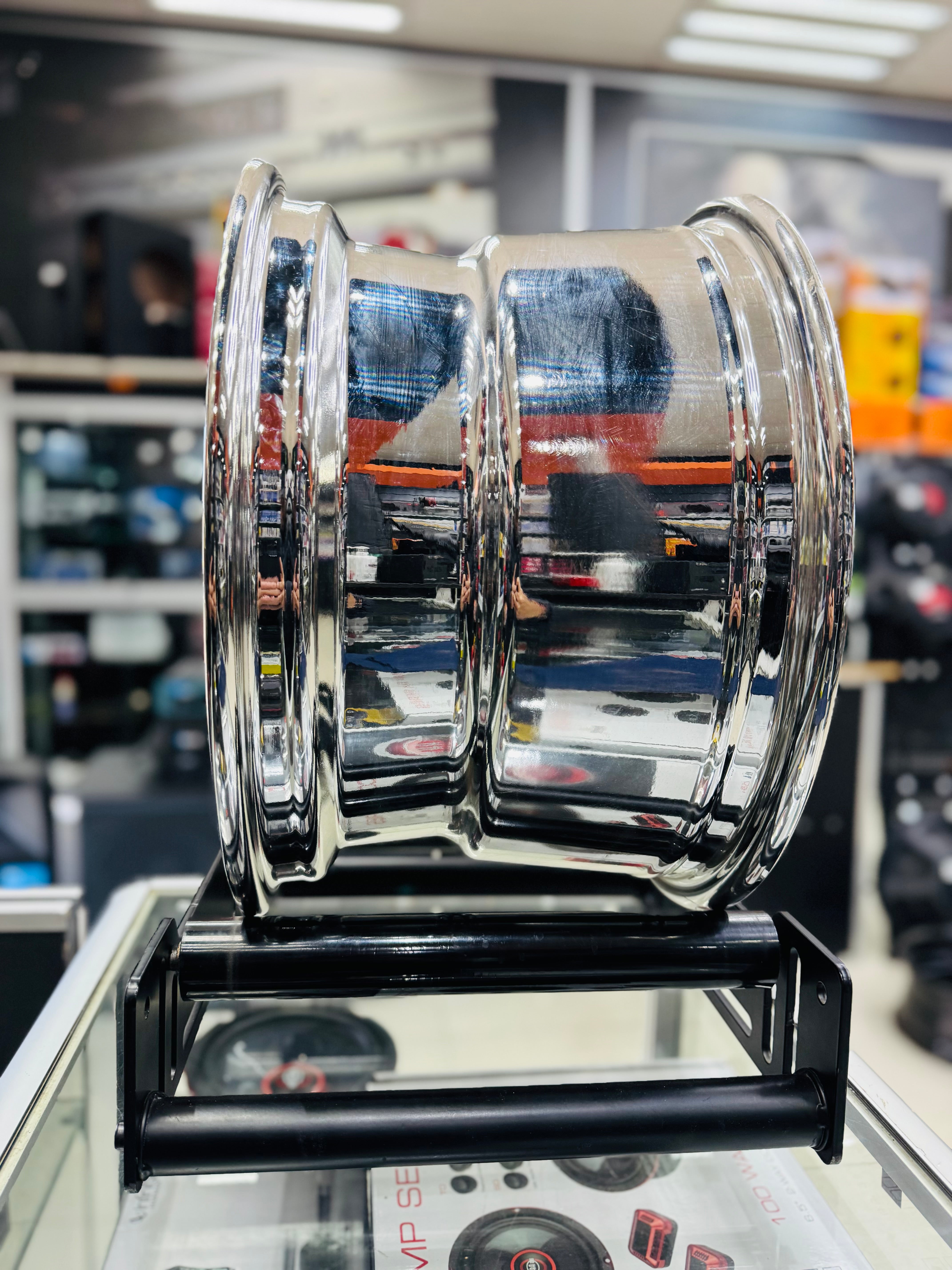 15”  CHROME EMITZ 4/100& 5/100  spare wheel/ loose wheel  only 1 available