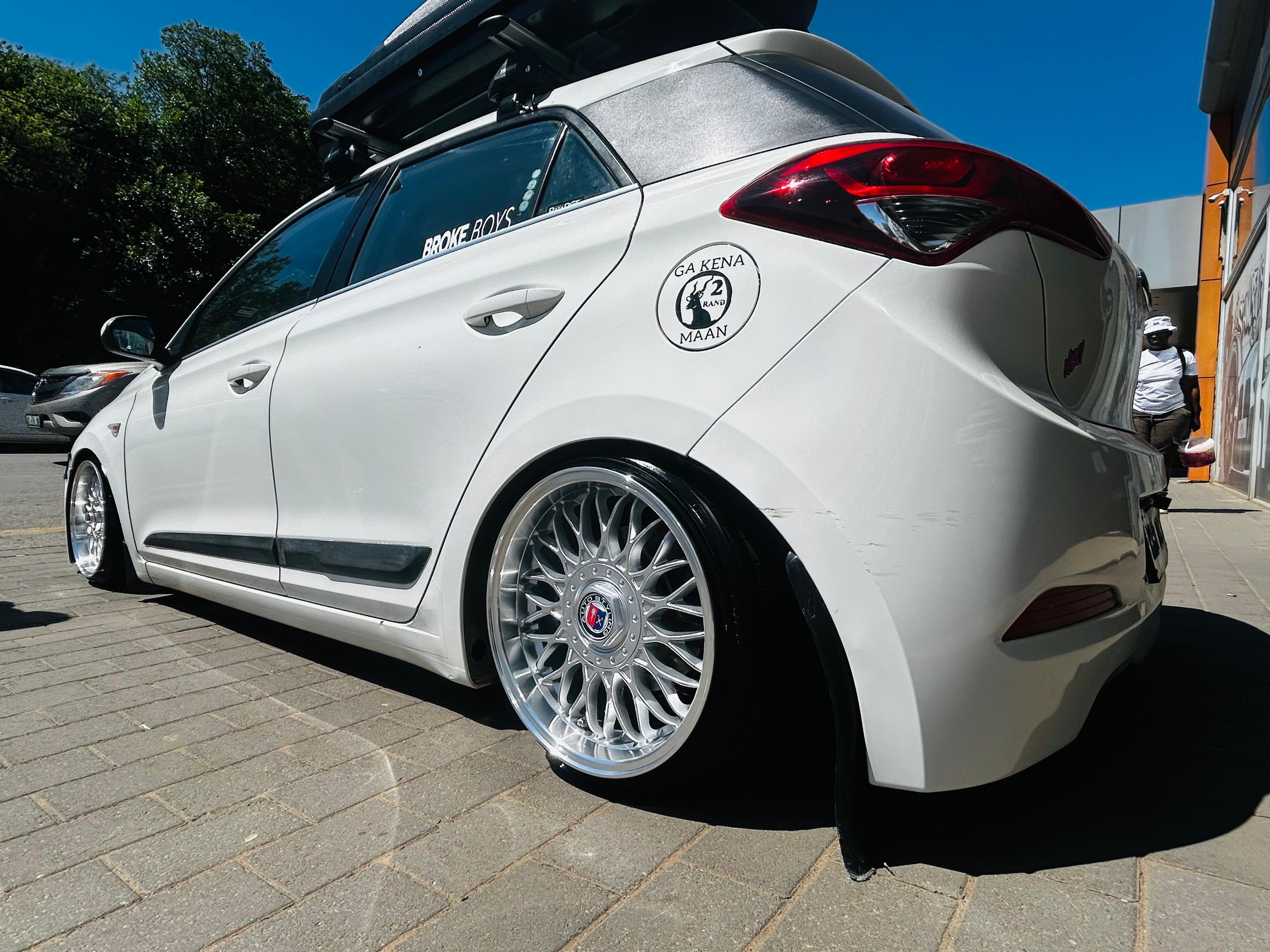 16” AS-VURA MESH / JETTA VR6 click on description for specs