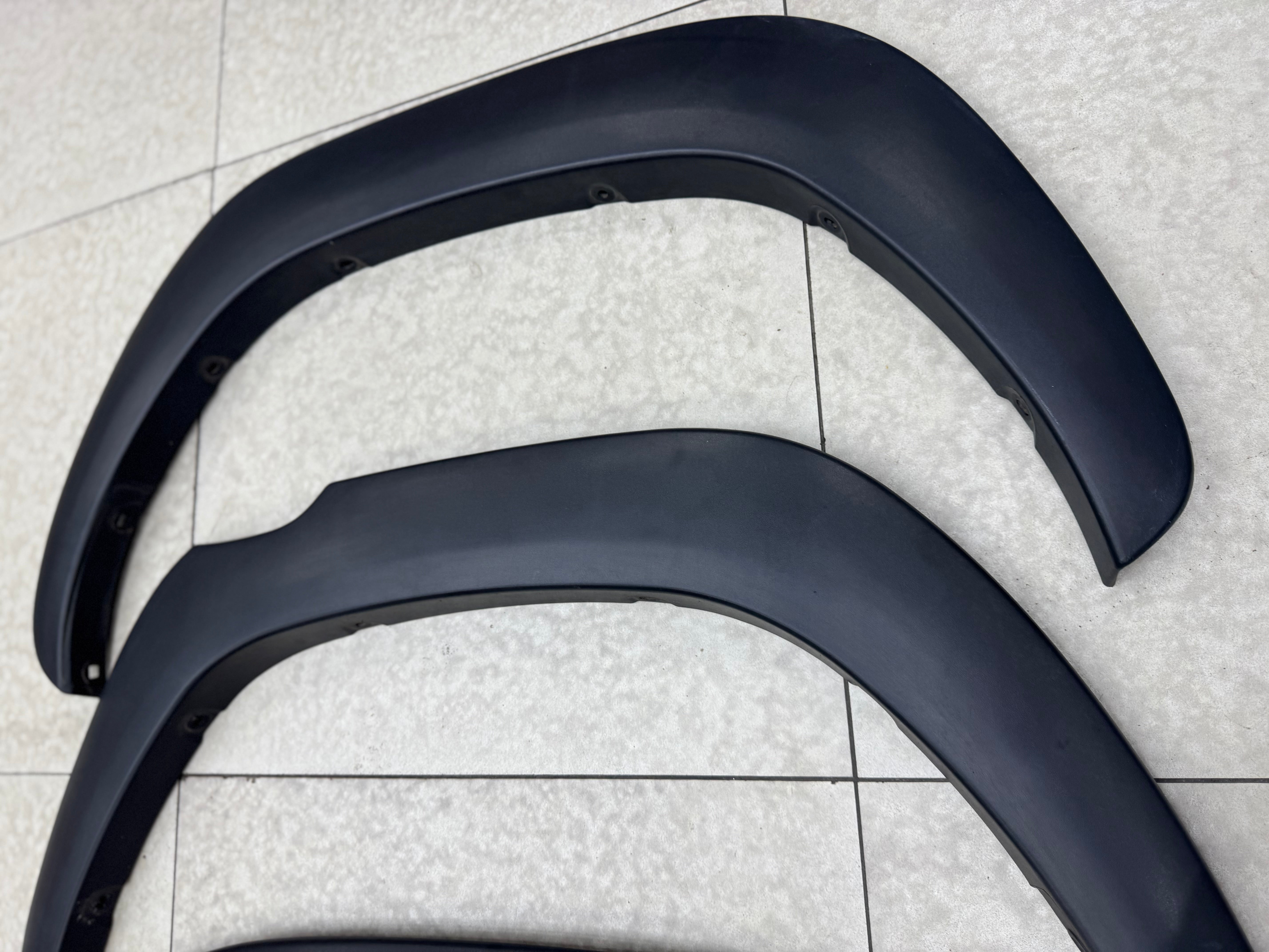 TOYOTA HILUX REVO 2016+ PREOWNED WHEEL ARCHES