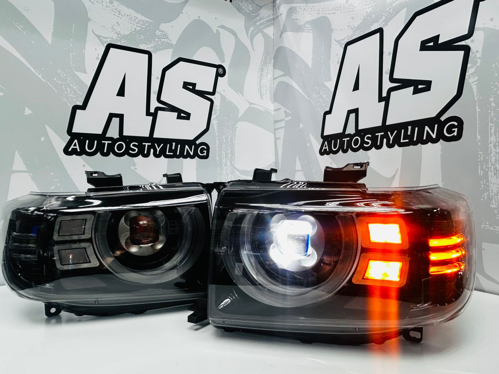 TOYOTA LANDCRUISER 79 2008-2023 DEFENDER STYLE LED HEADLIGHTS