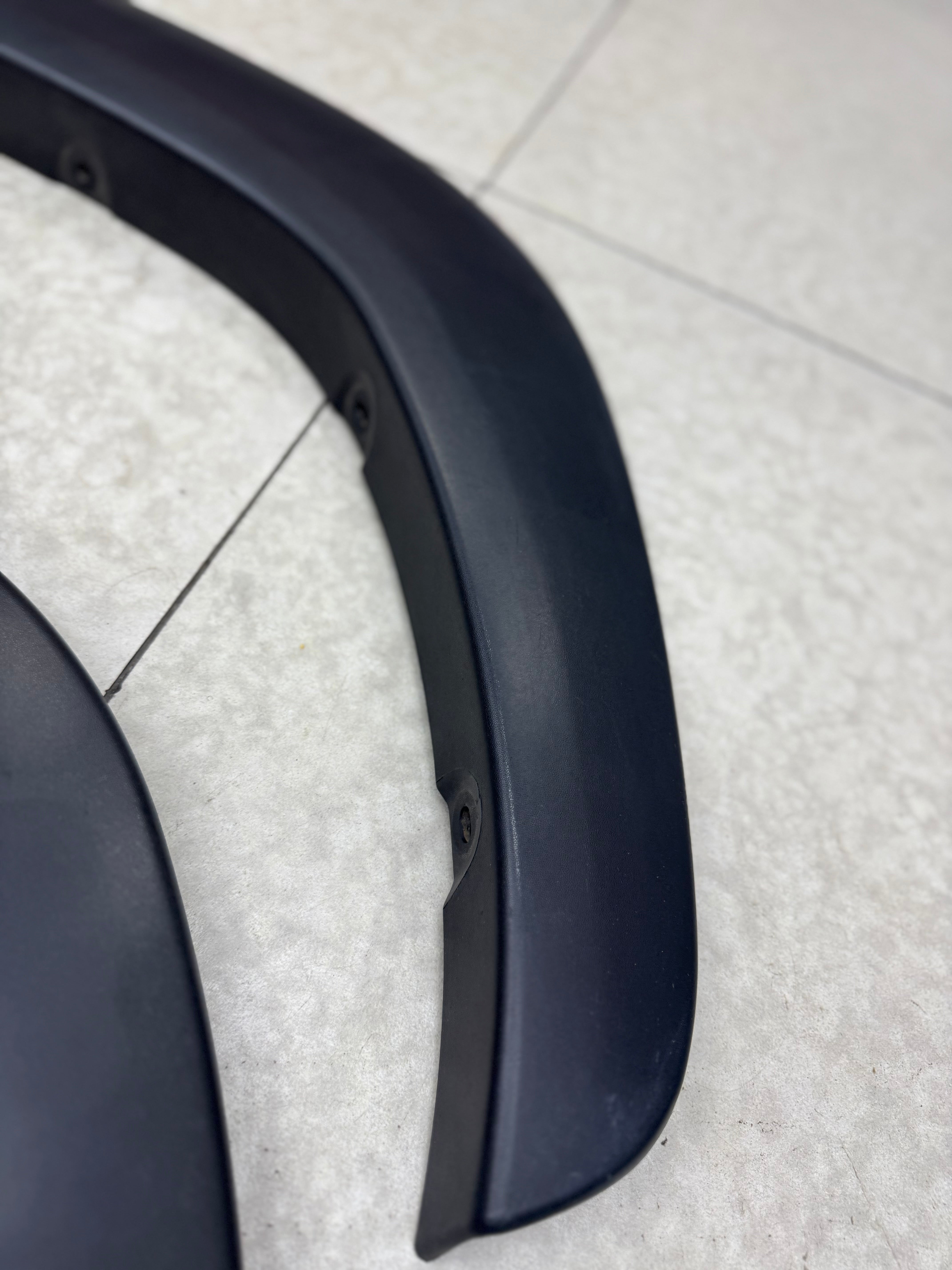 TOYOTA HILUX REVO 2016+ PREOWNED WHEEL ARCHES