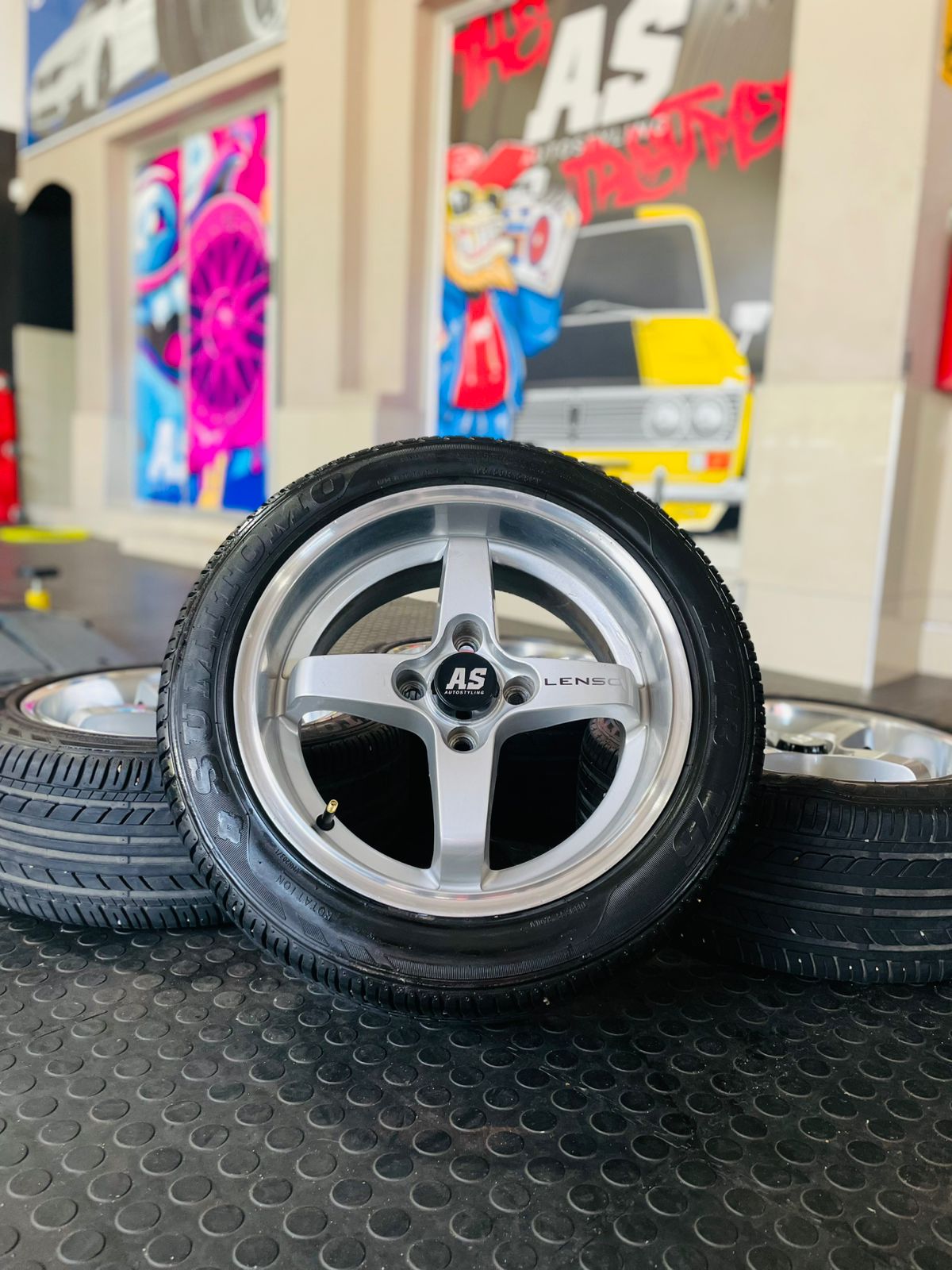 15” ORIGINAL LENSO MAGLIGHTS 4/100 PRE OWNED / USED RIMS - Autostyling Klerksdorp