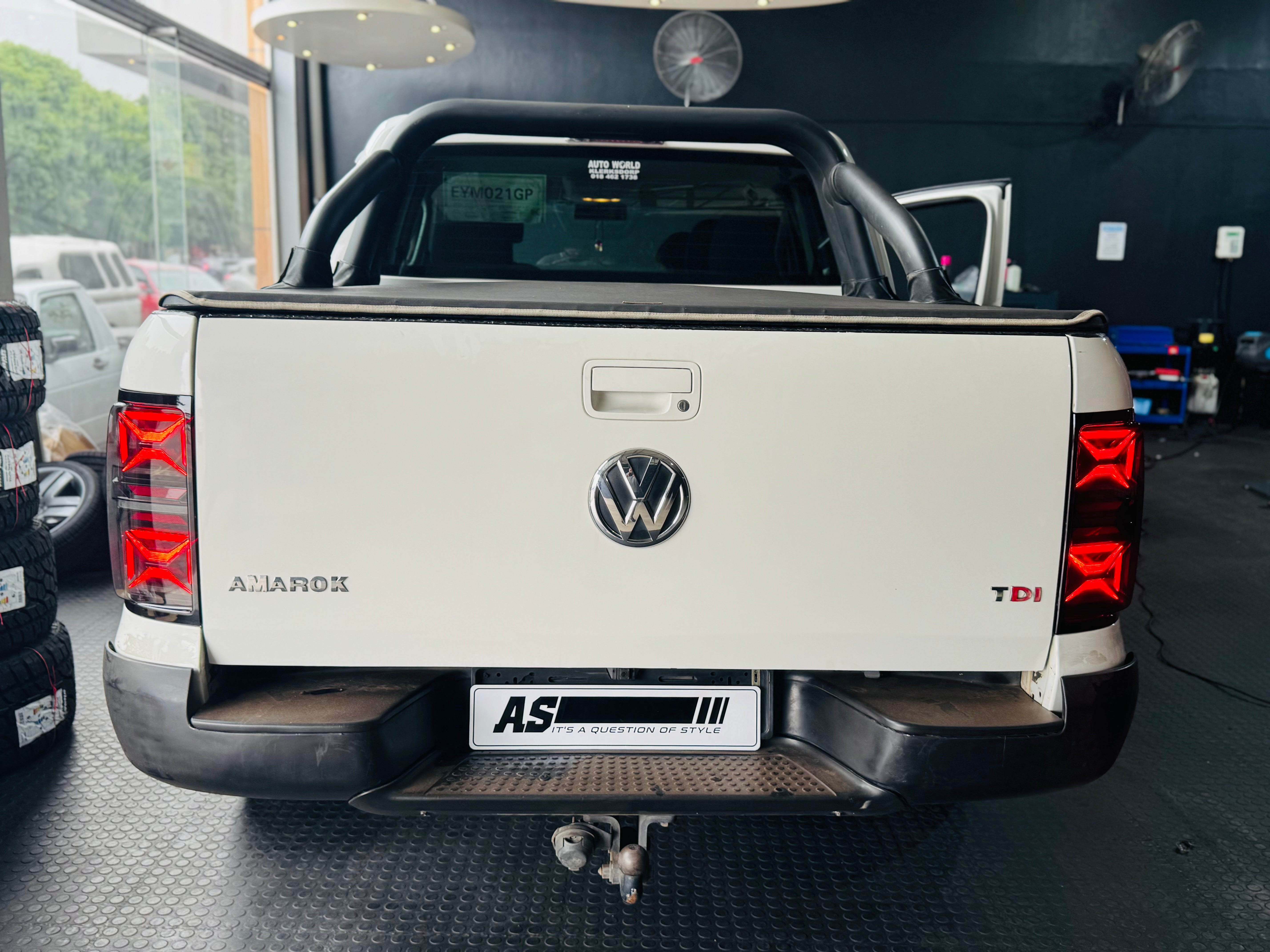 VLAND Full LED Tail Lights For VW AMAROK 2010+ - Autostyling Klerksdorp