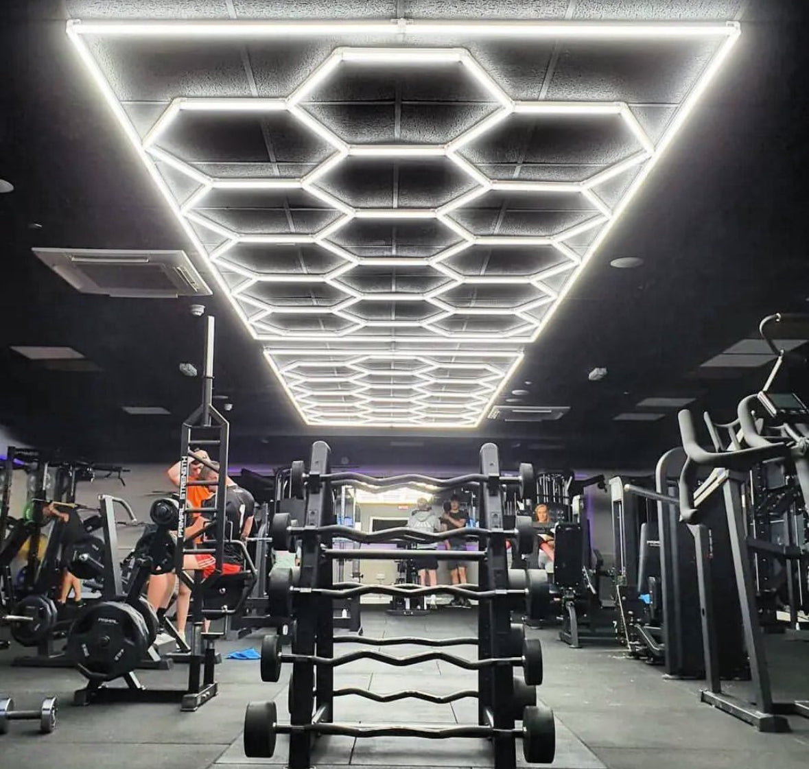 Autostyling Klerksdorp Hexagonal Grid Light Aluminium Ceiling Light LED Ceiling Lamp With Bulb (White) 2.4m x4.8m WHOLESALE PRICE DIRECT TO PUBLIC !
