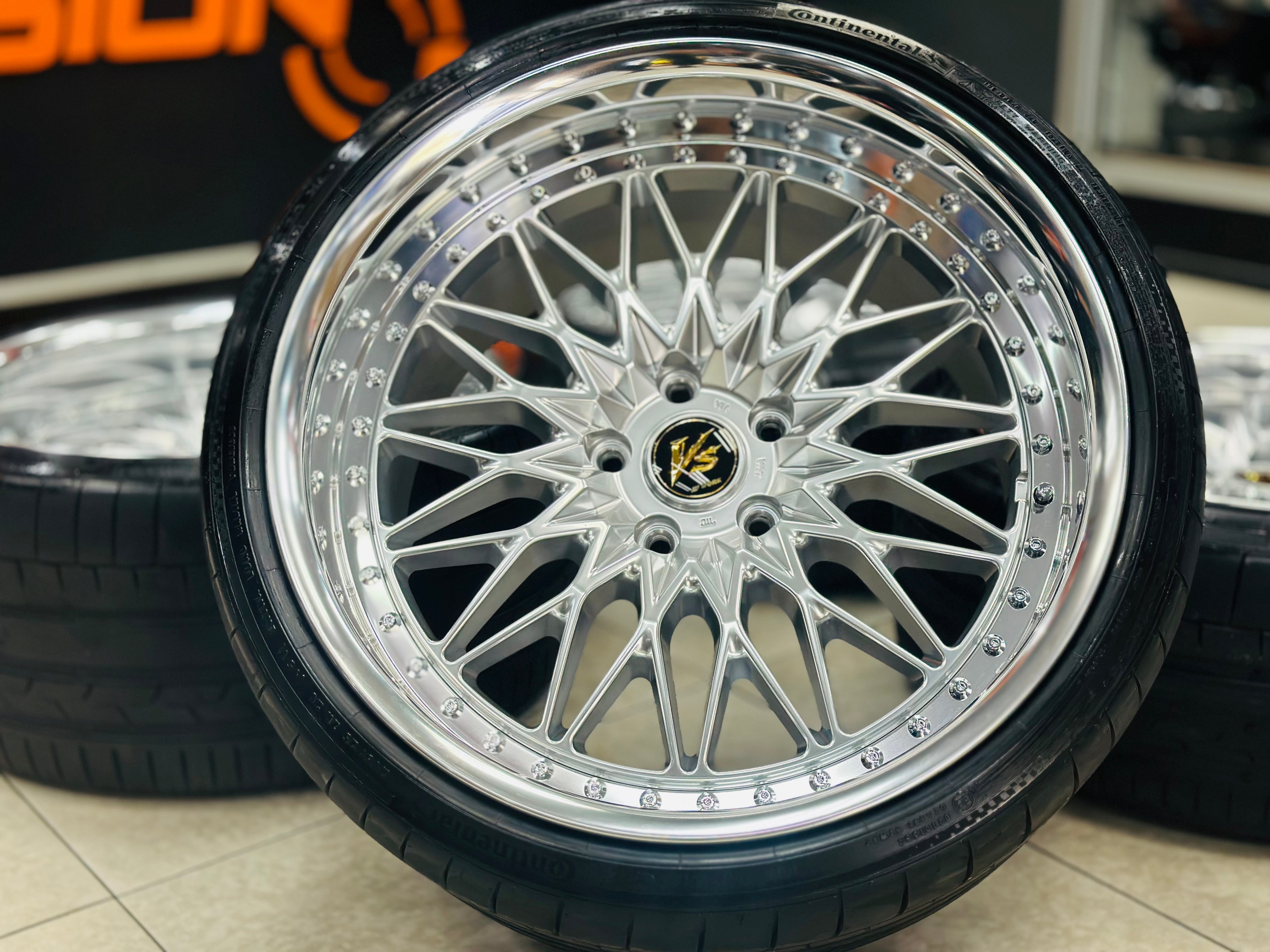 Split Rims And Locking Rims 20” WORK VSXV 3pce split wheels 5/120 – Autostyling Klerksdorp