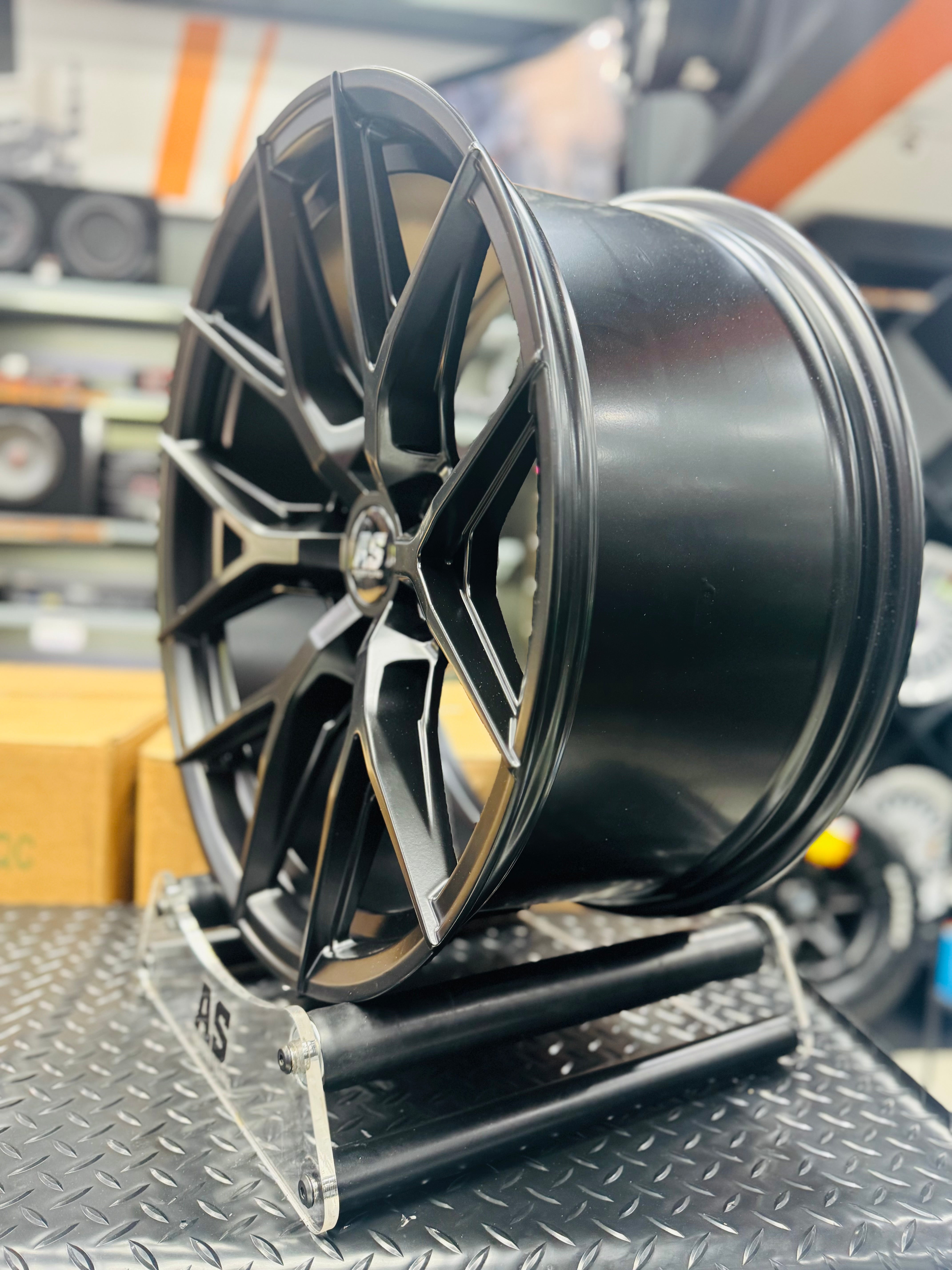 20” AS - TITAN BAKKIE RIMS 6/139