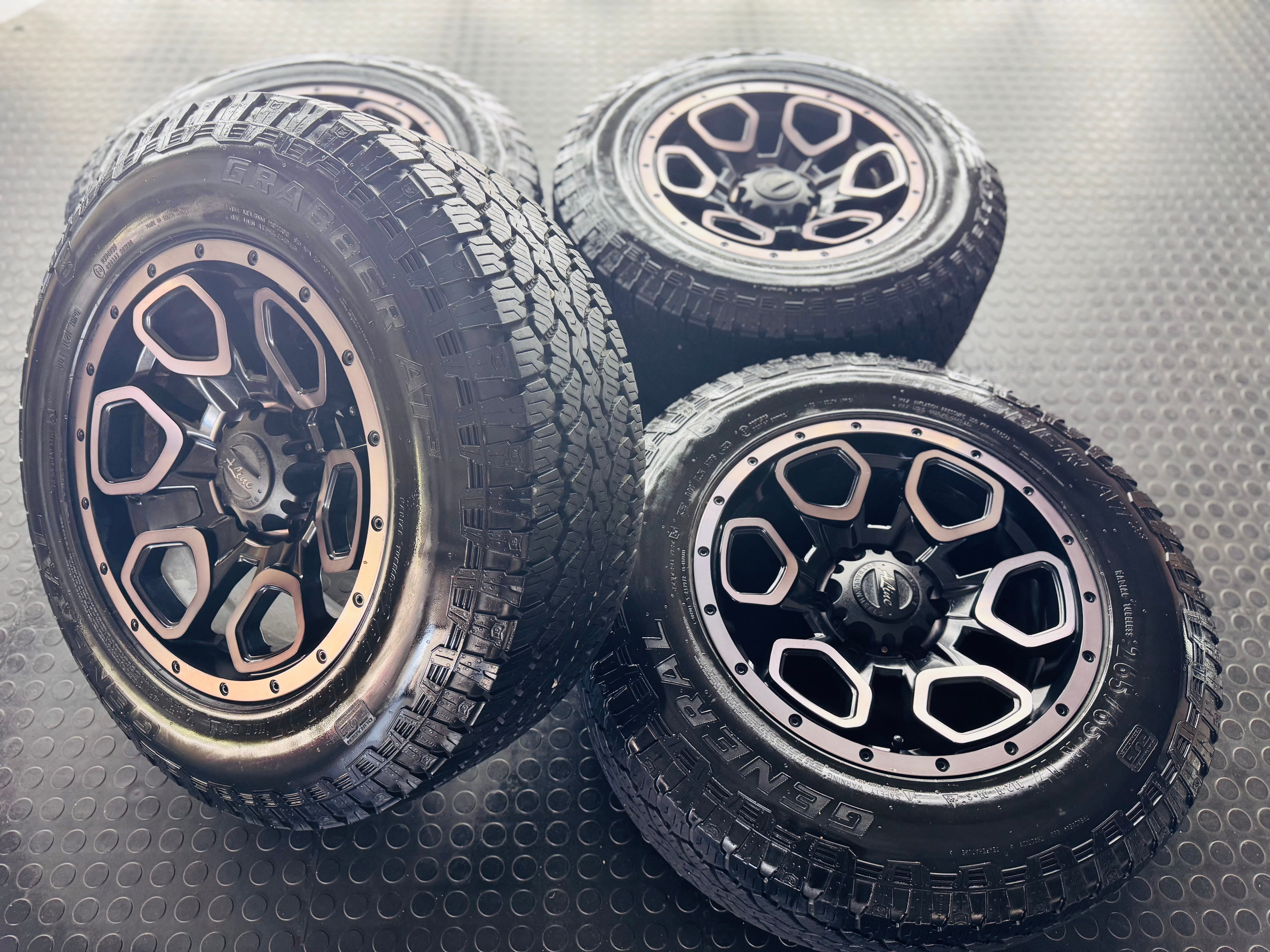 RIM & TYRE COMBO DEAL 17” ALINE SUMMIT + GRABBER AT3 TYRES USED