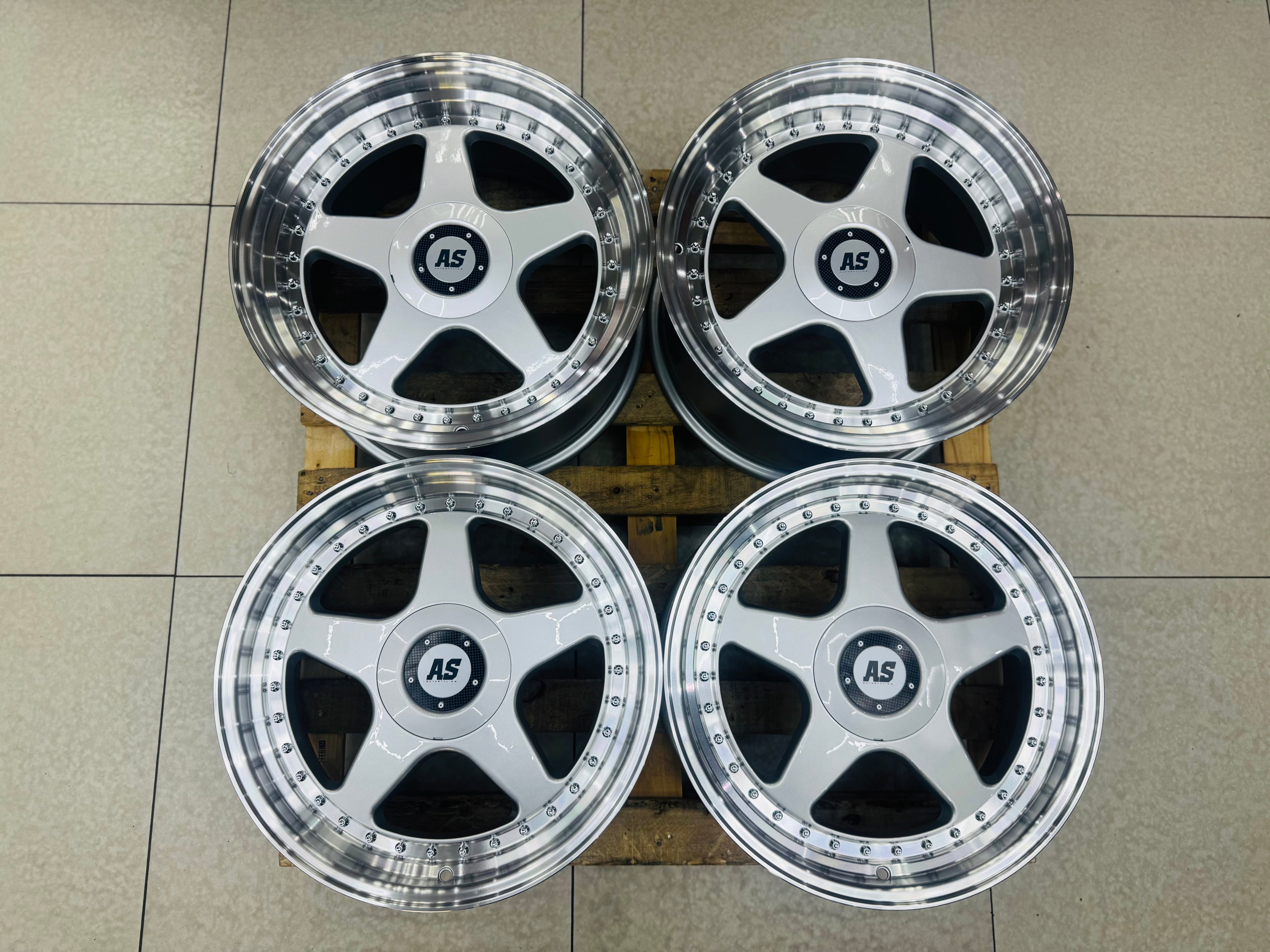 18” AS-FUTURA  5/112  & 5/120