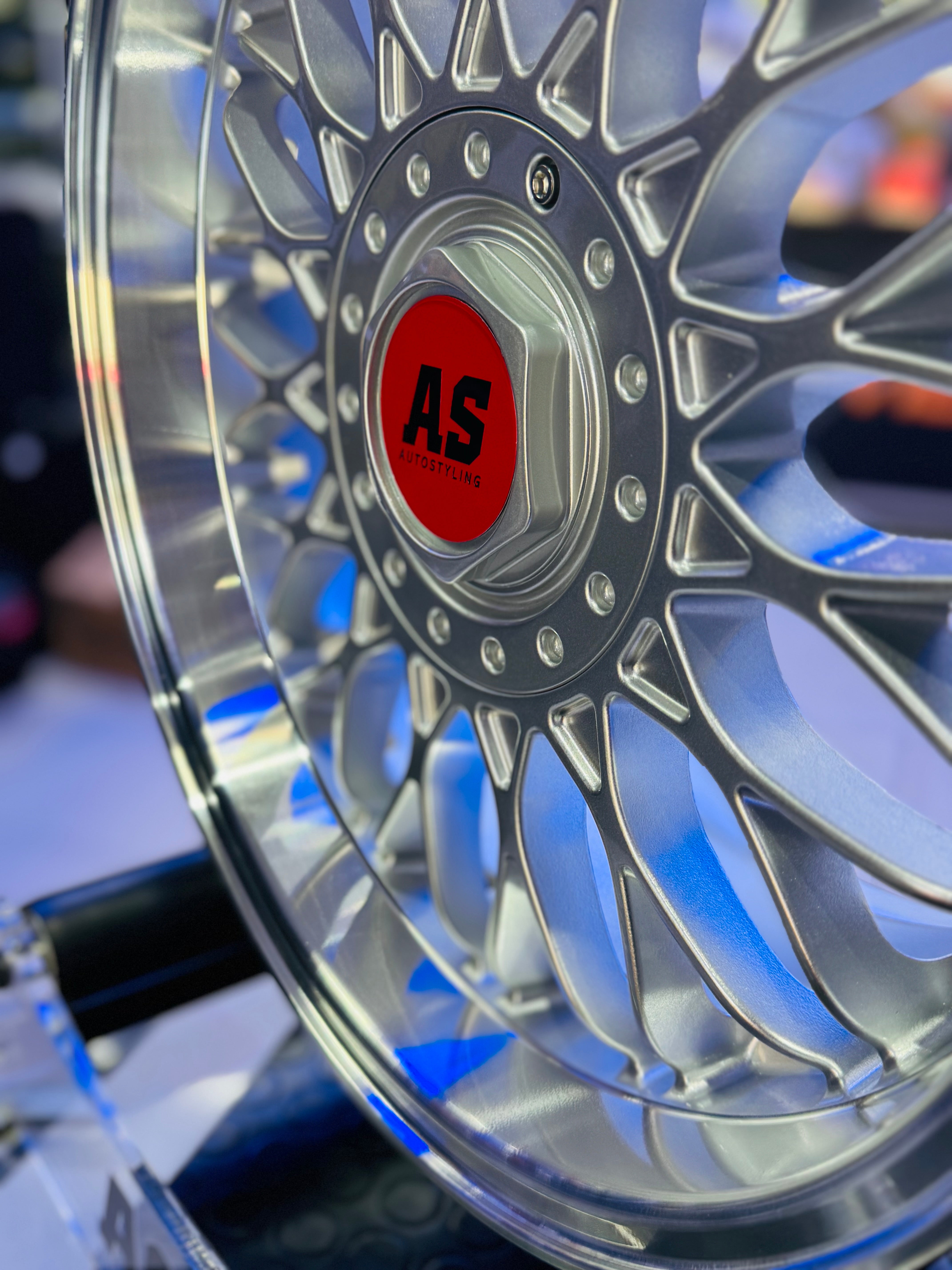 16” AS-VURA MESH / JETTA VR6 click on description for specs - Autostyling Klerksdorp